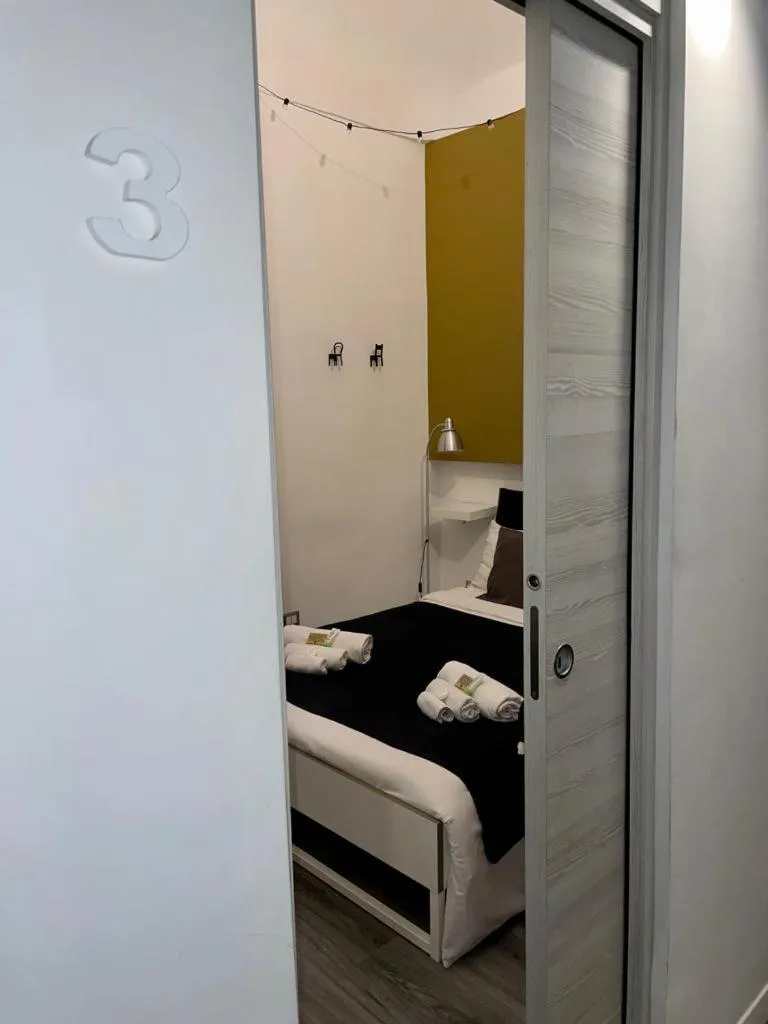 Bed in Minihomecatania