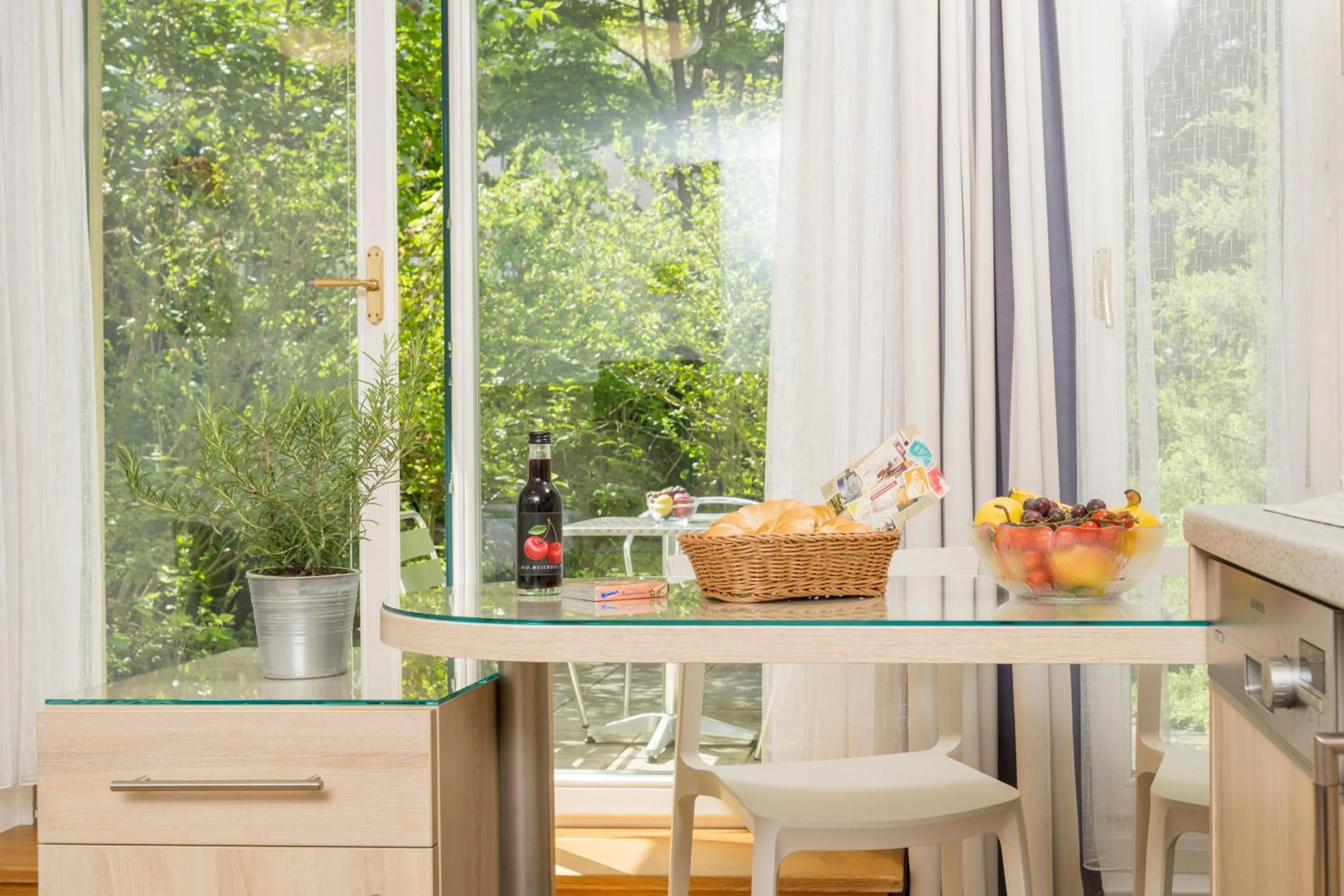 Photo of the whole room in Appartements Ferchergasse