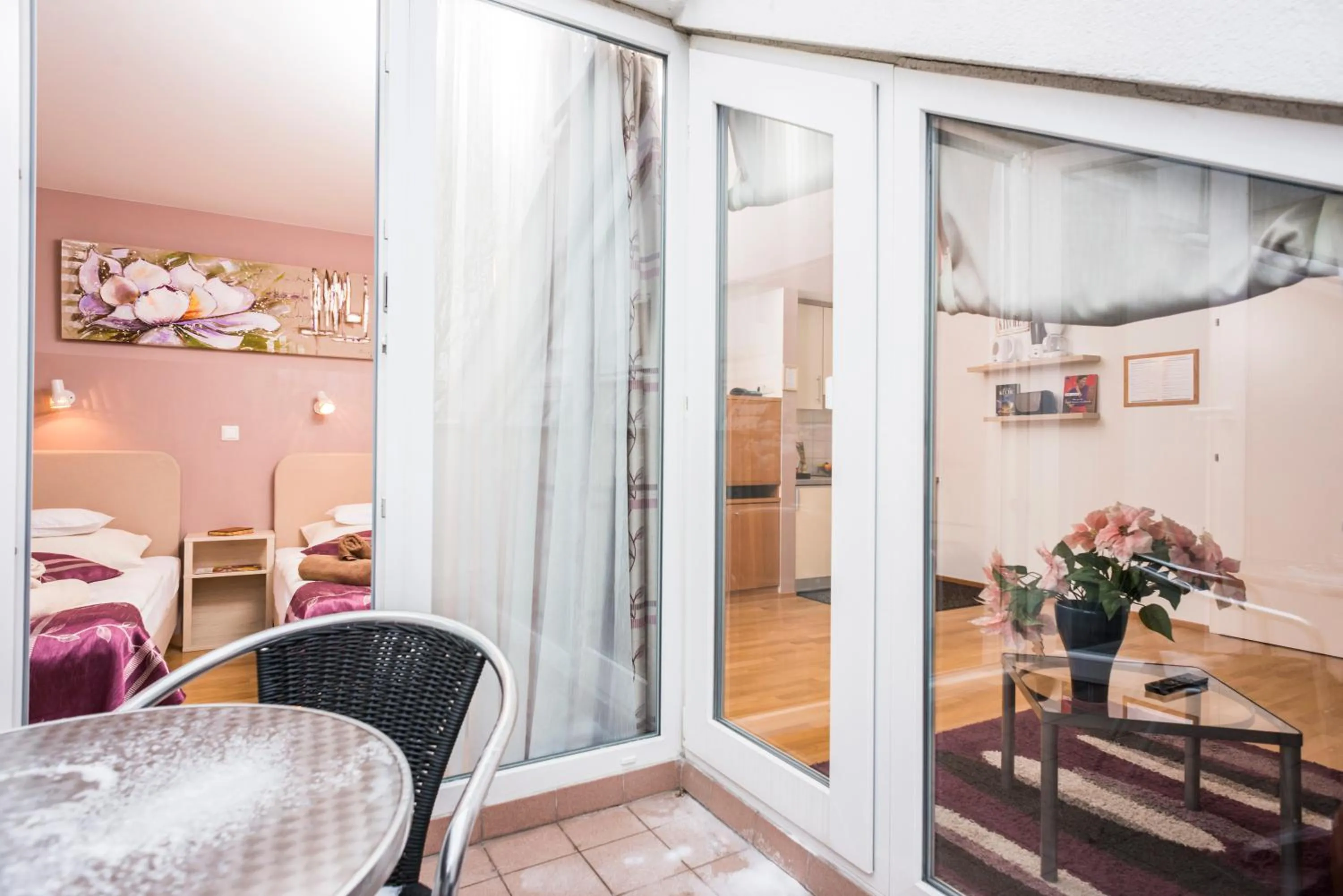 Photo of the whole room in Appartements Ferchergasse