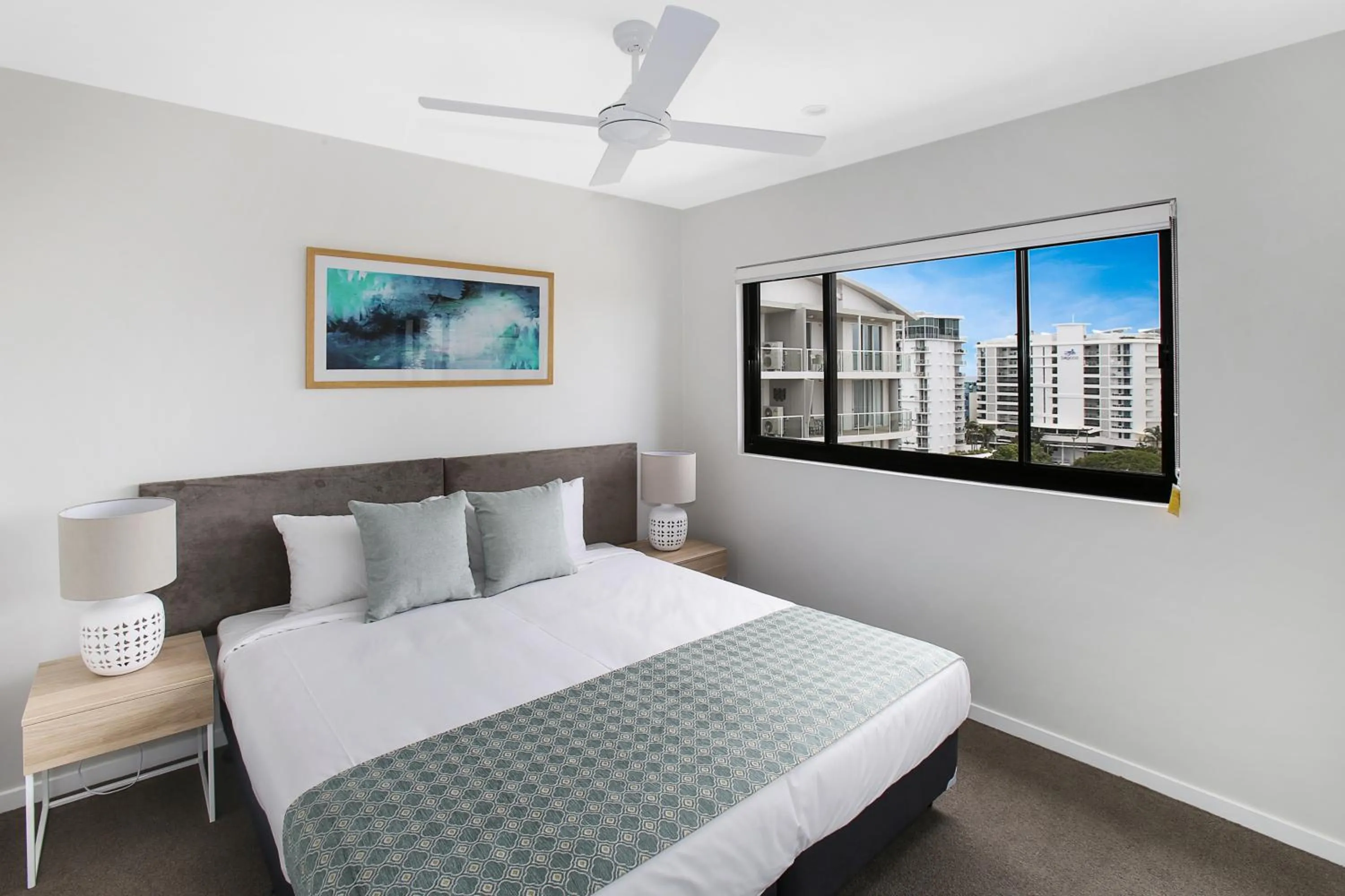 Bedroom, Bed in Direct Collective - Sea Breeze Mooloolaba