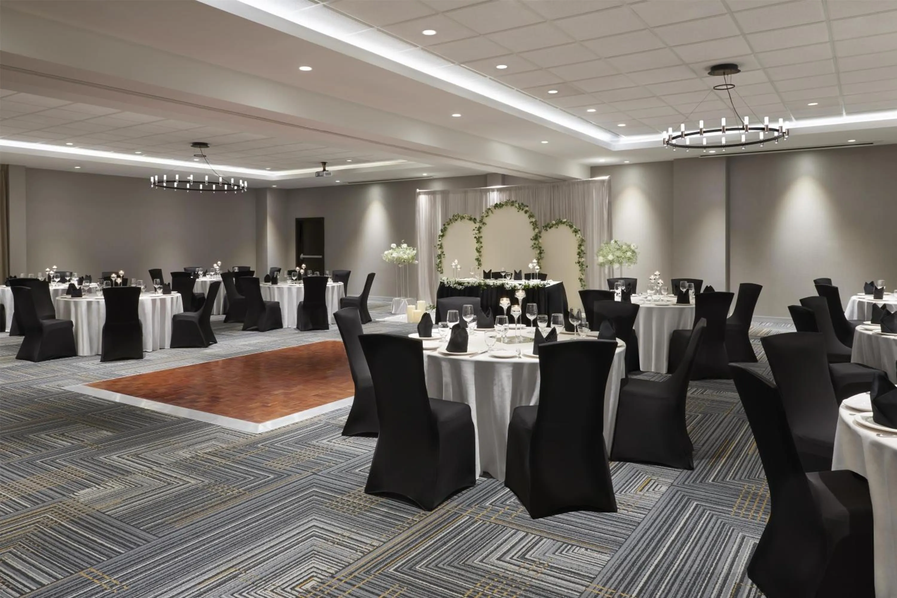 Meeting/conference room in Homewood Suites by Hilton Toronto Vaughan