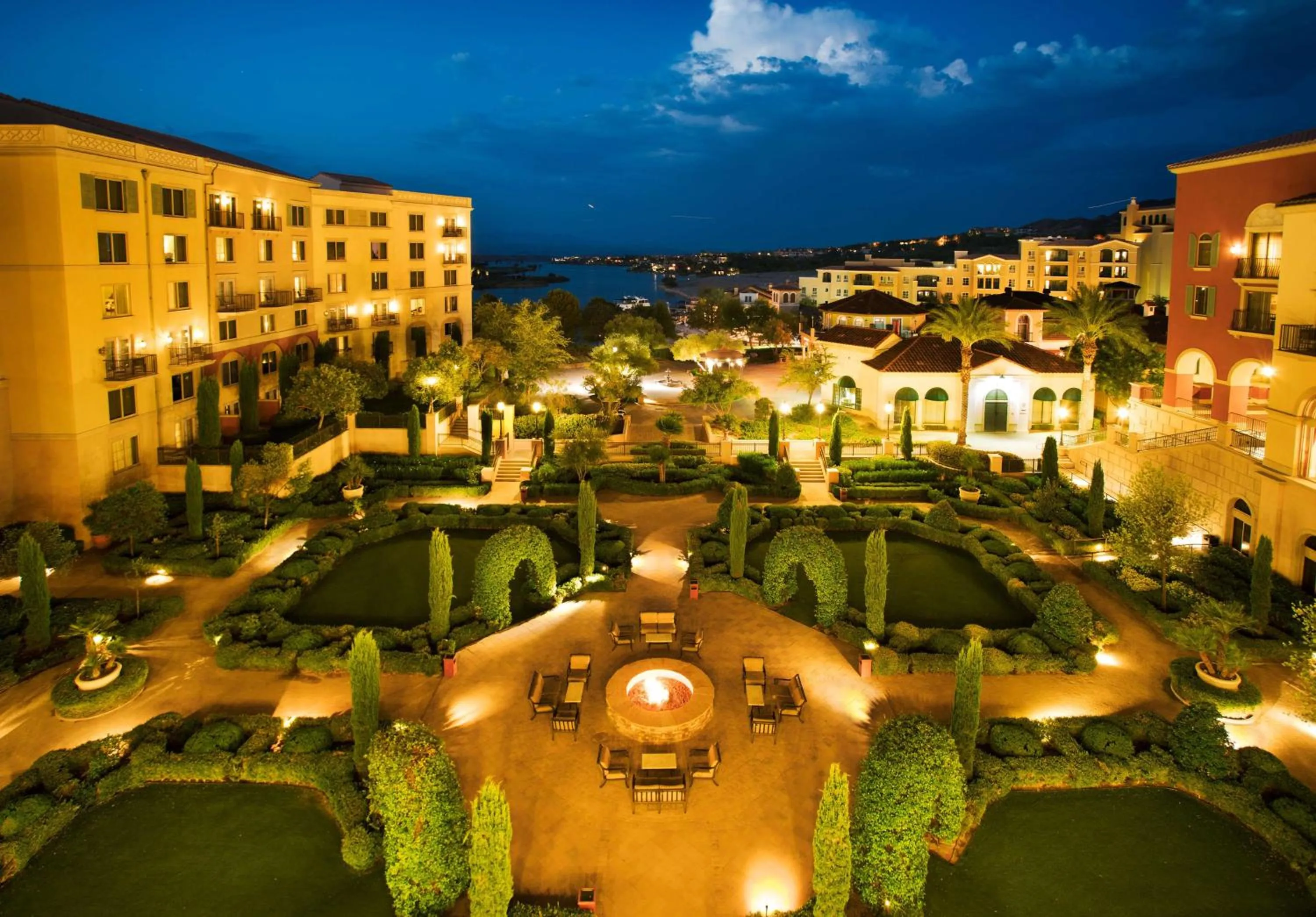 Property building in Hilton Lake Las Vegas Resort & Spa