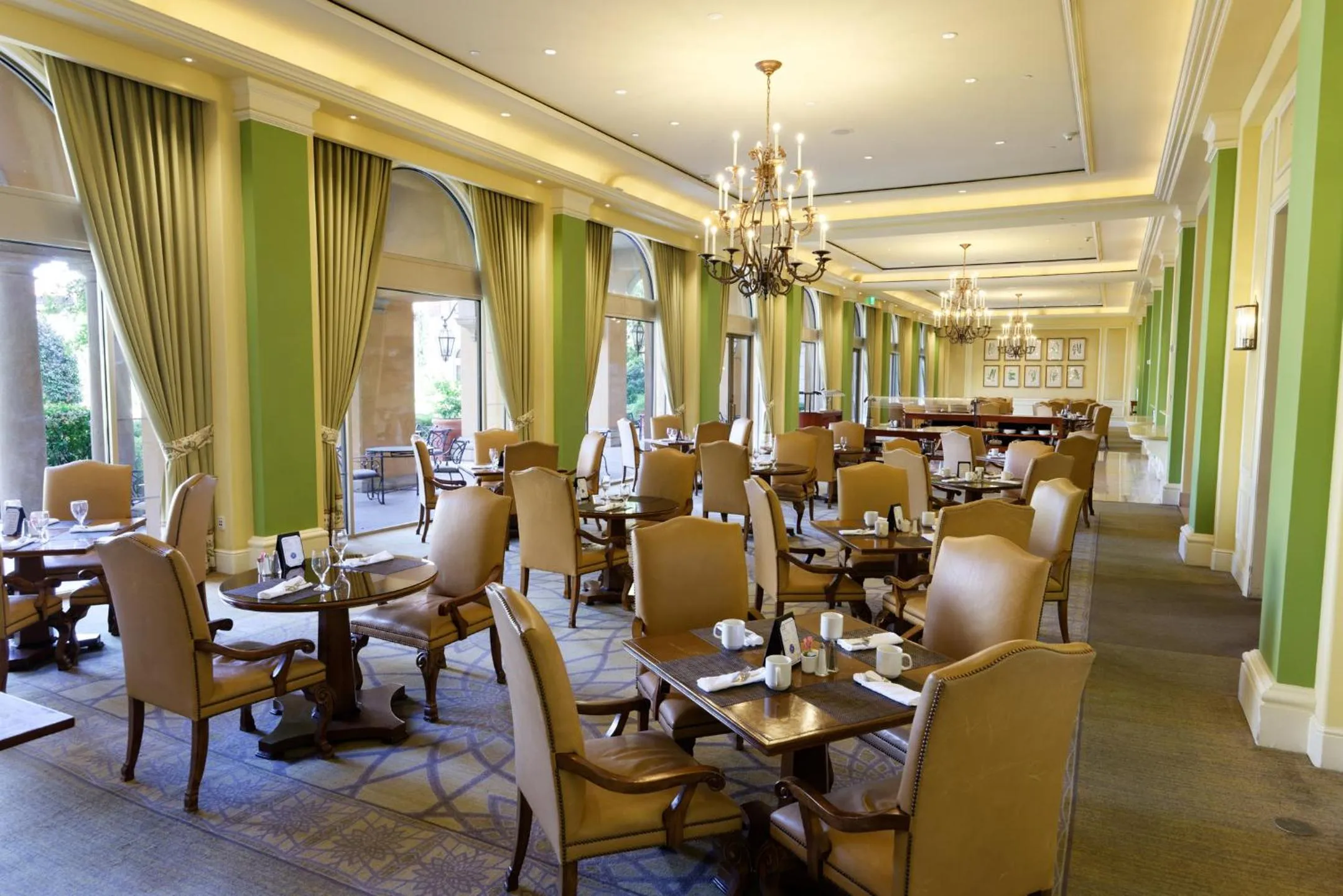 Restaurant/places to eat in Hilton Lake Las Vegas Resort & Spa