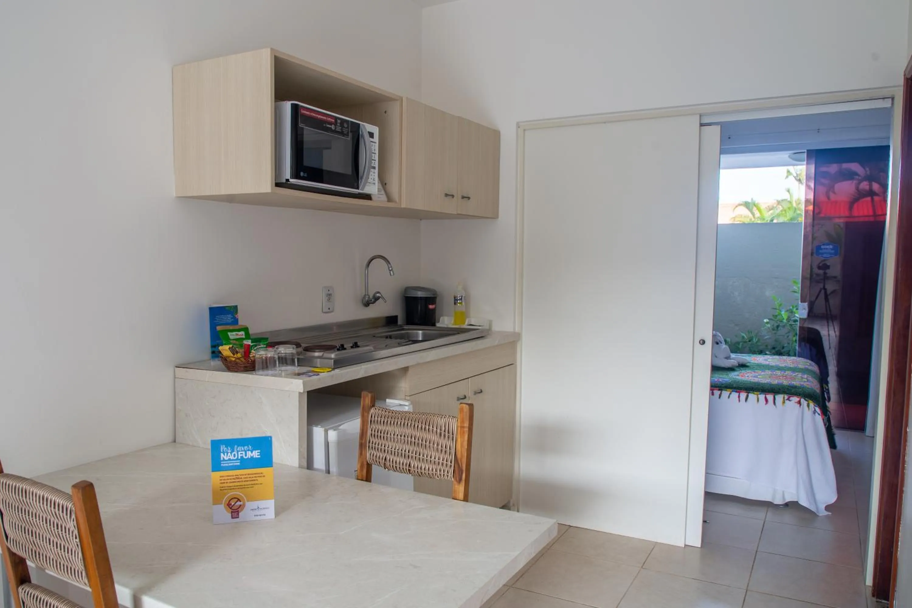 Kitchen or kitchenette in Jardim Atlântico Beach Resort