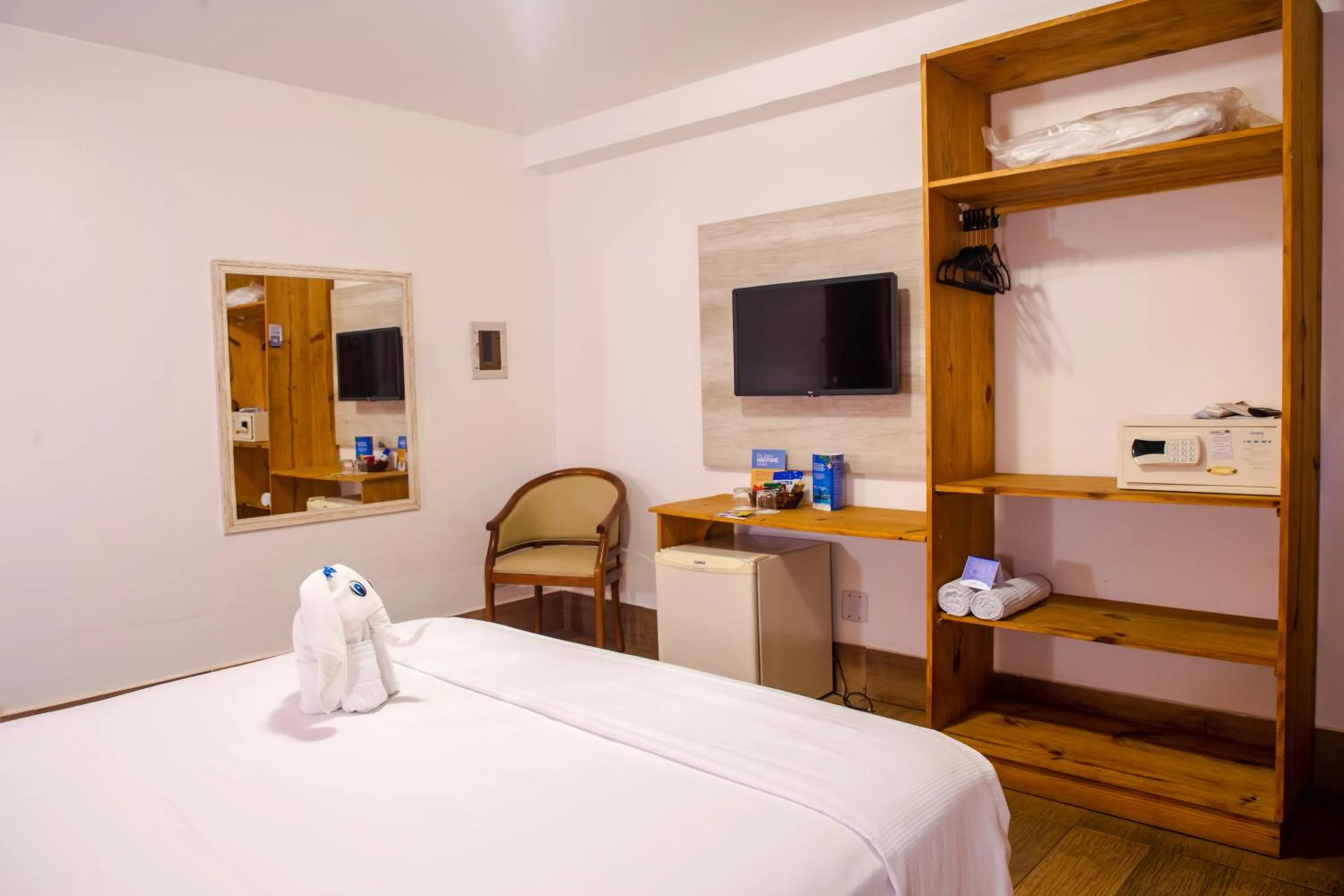 Bed in Jardim Atlântico Beach Resort