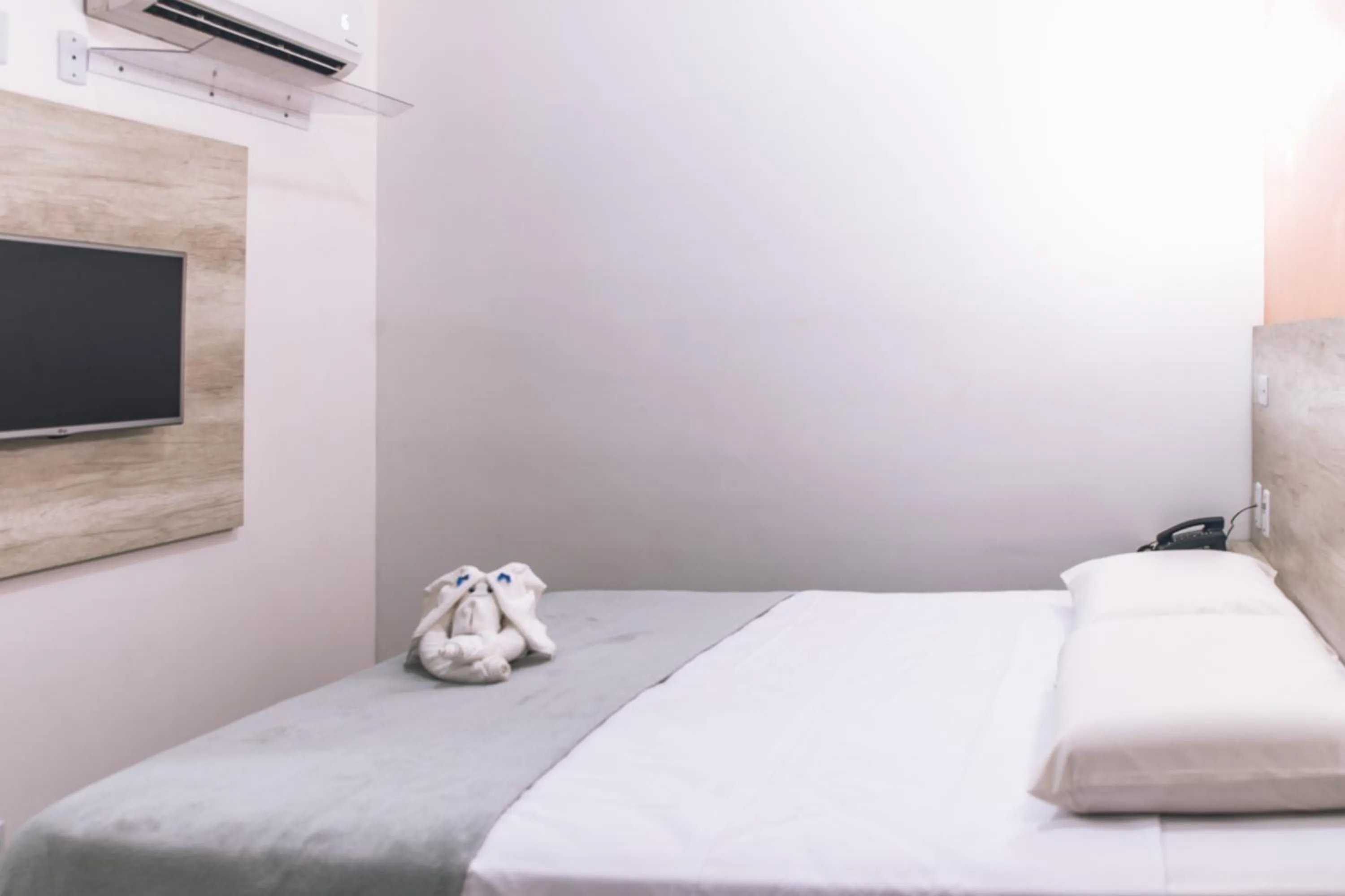 Bedroom, Bed in Jardim Atlântico Beach Resort