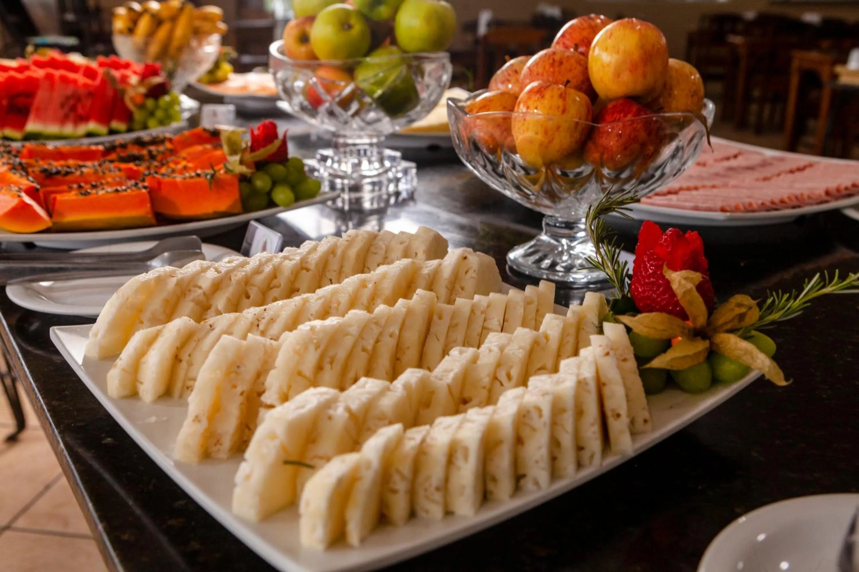 Buffet breakfast in Hotel Leão da Montanha