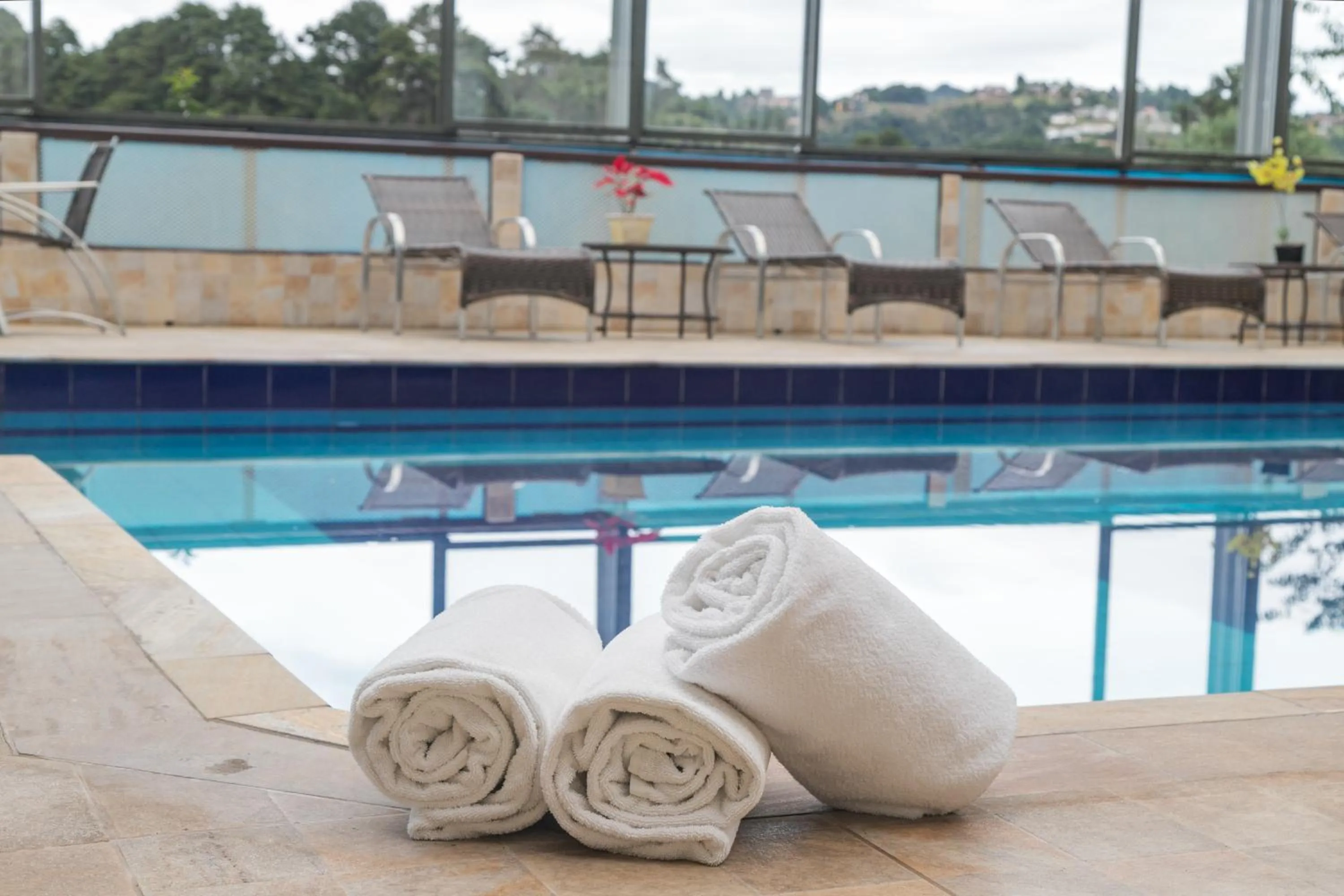 Swimming pool in Hotel Leão da Montanha