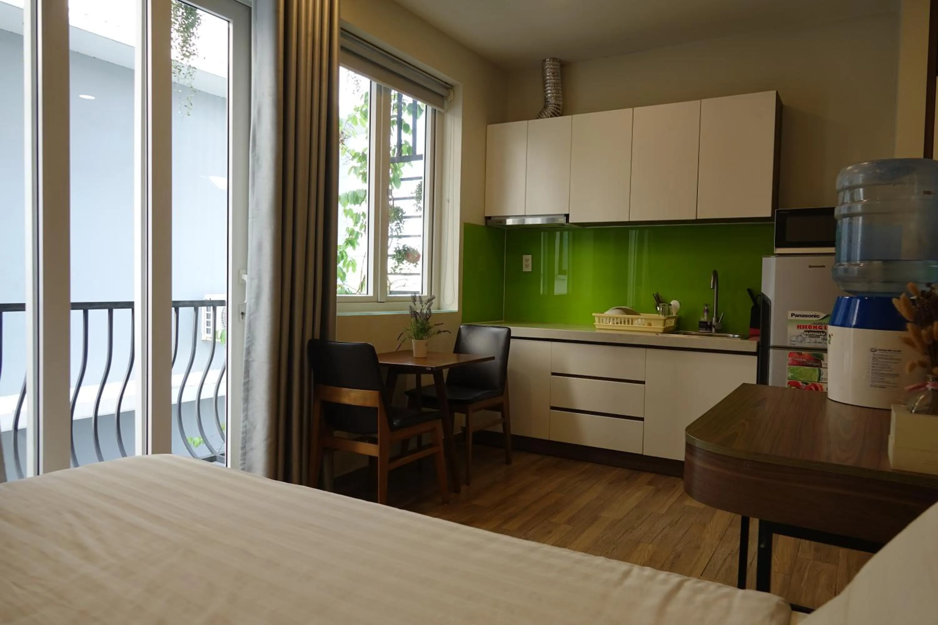 Photo of the whole room, Bed in Spring Light Home