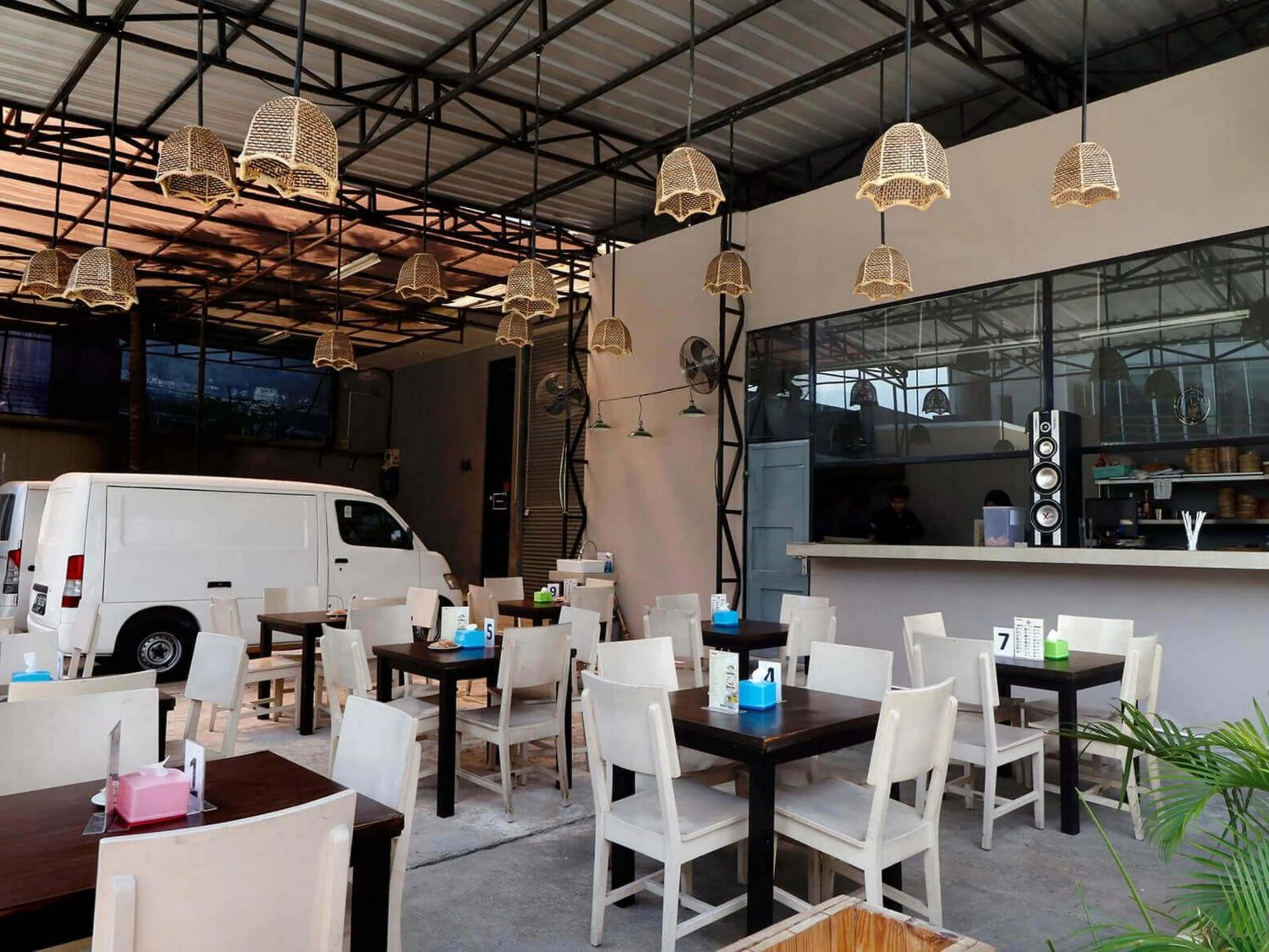 RedDoorz Plus @ Kapuk Business Park