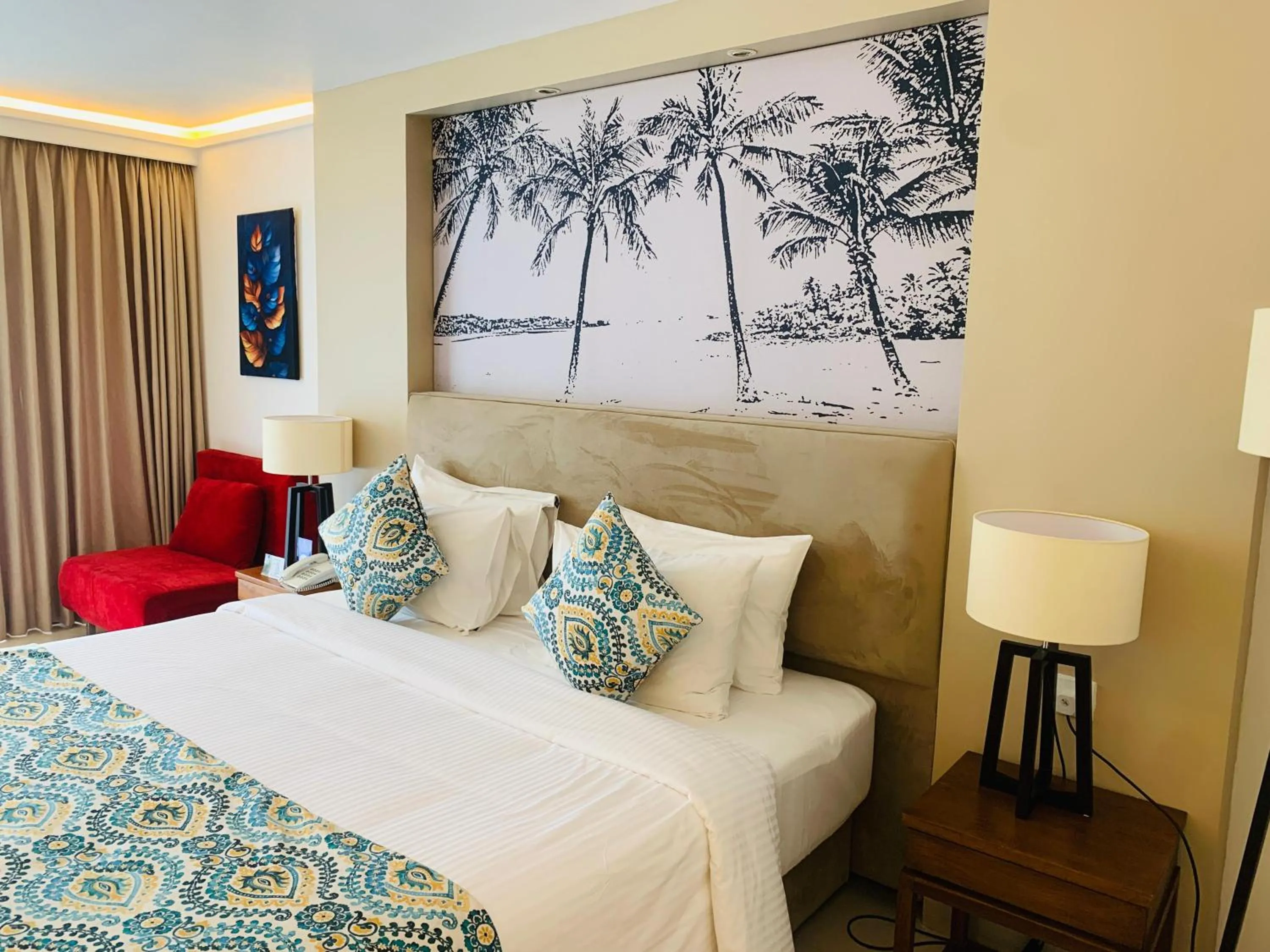 Bedroom, Bed in Pegasus Reef - A Beach Resort in Colombo