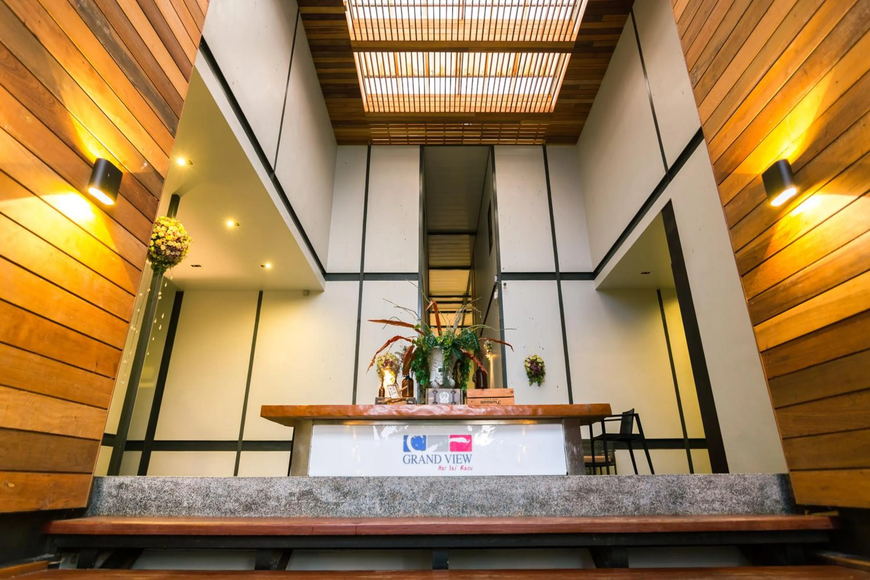 Property building in Samed Grandview Resort