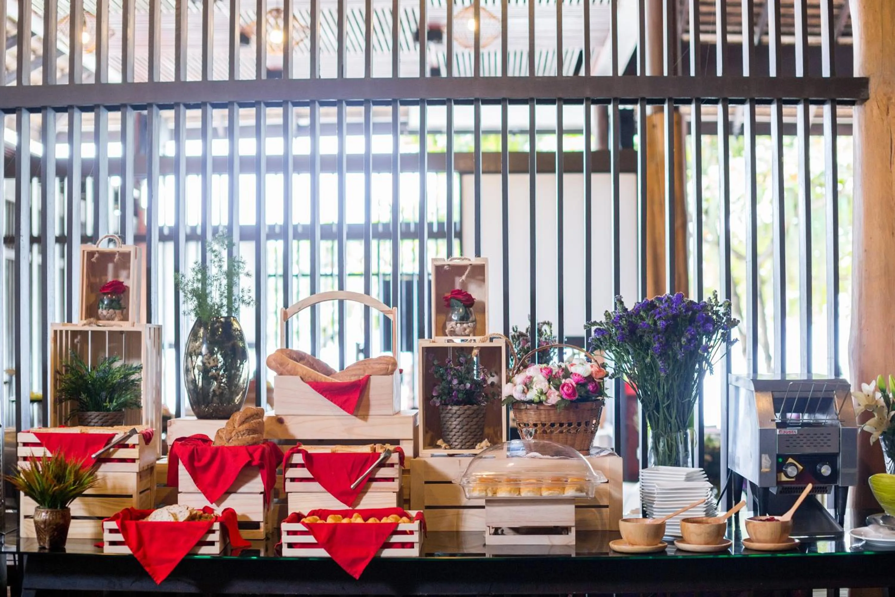 Buffet breakfast in Samed Grandview Resort