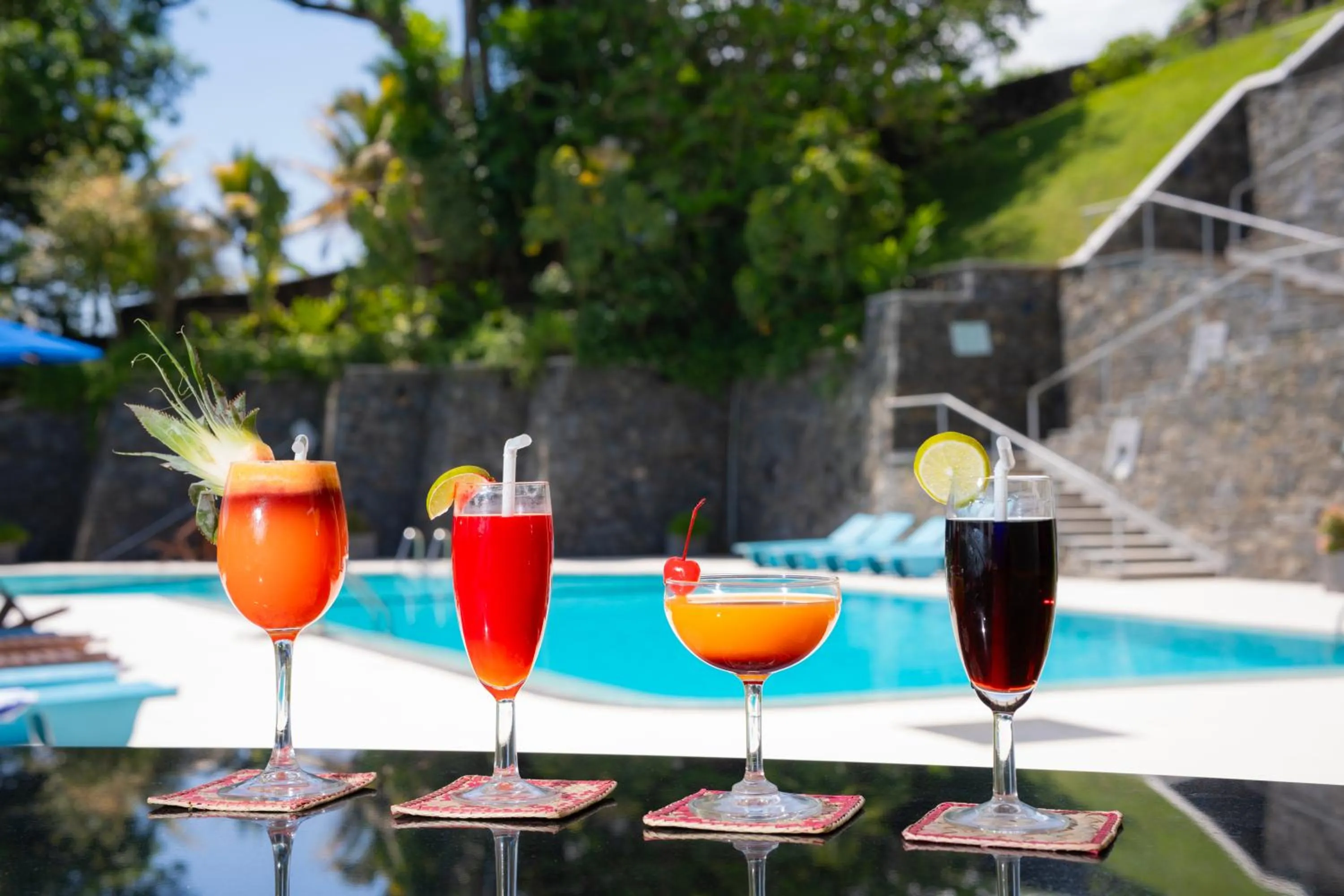 Food and drinks in Hotel Topaz