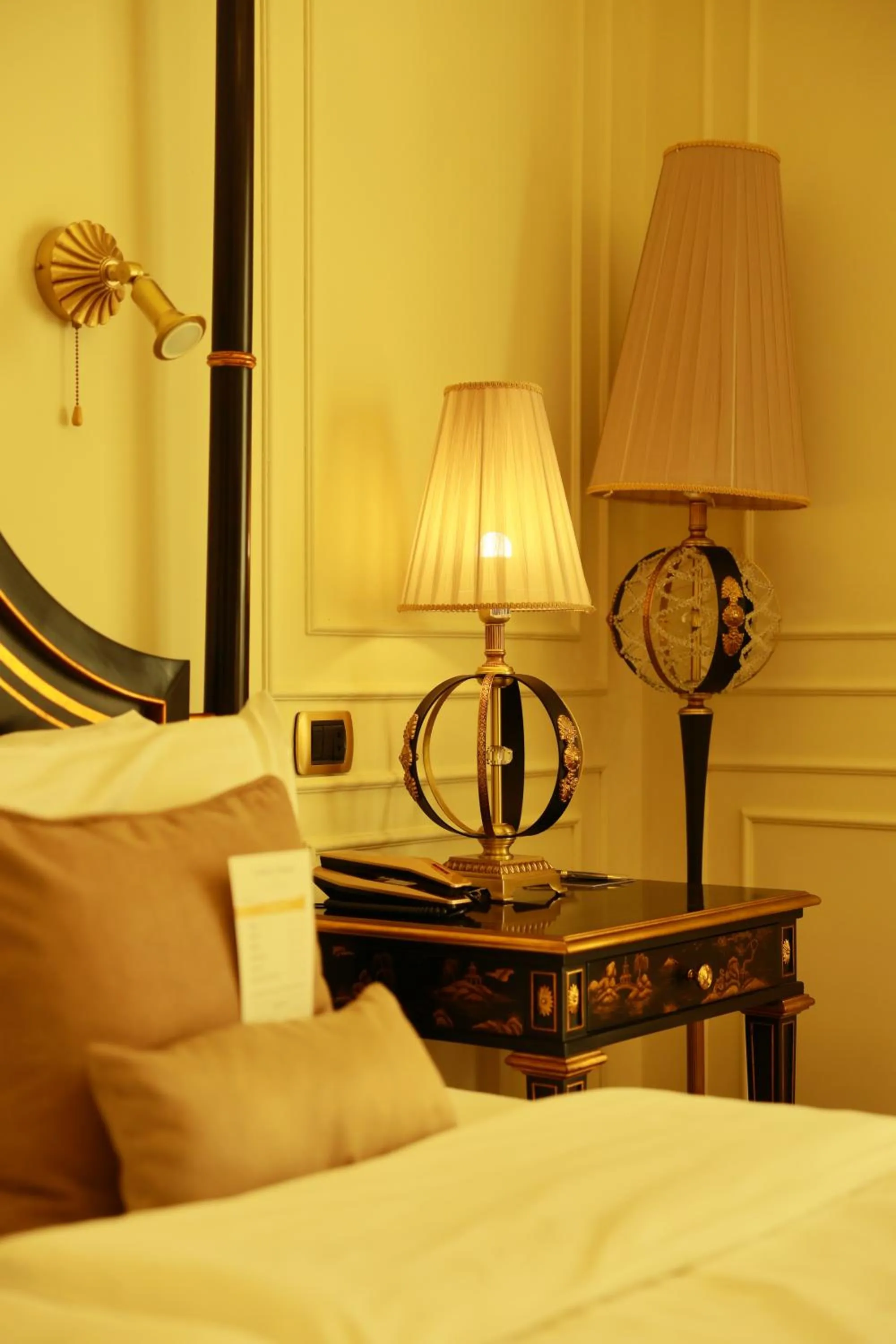 Bedroom, Bed in Golden Palace Hotel Yerevan