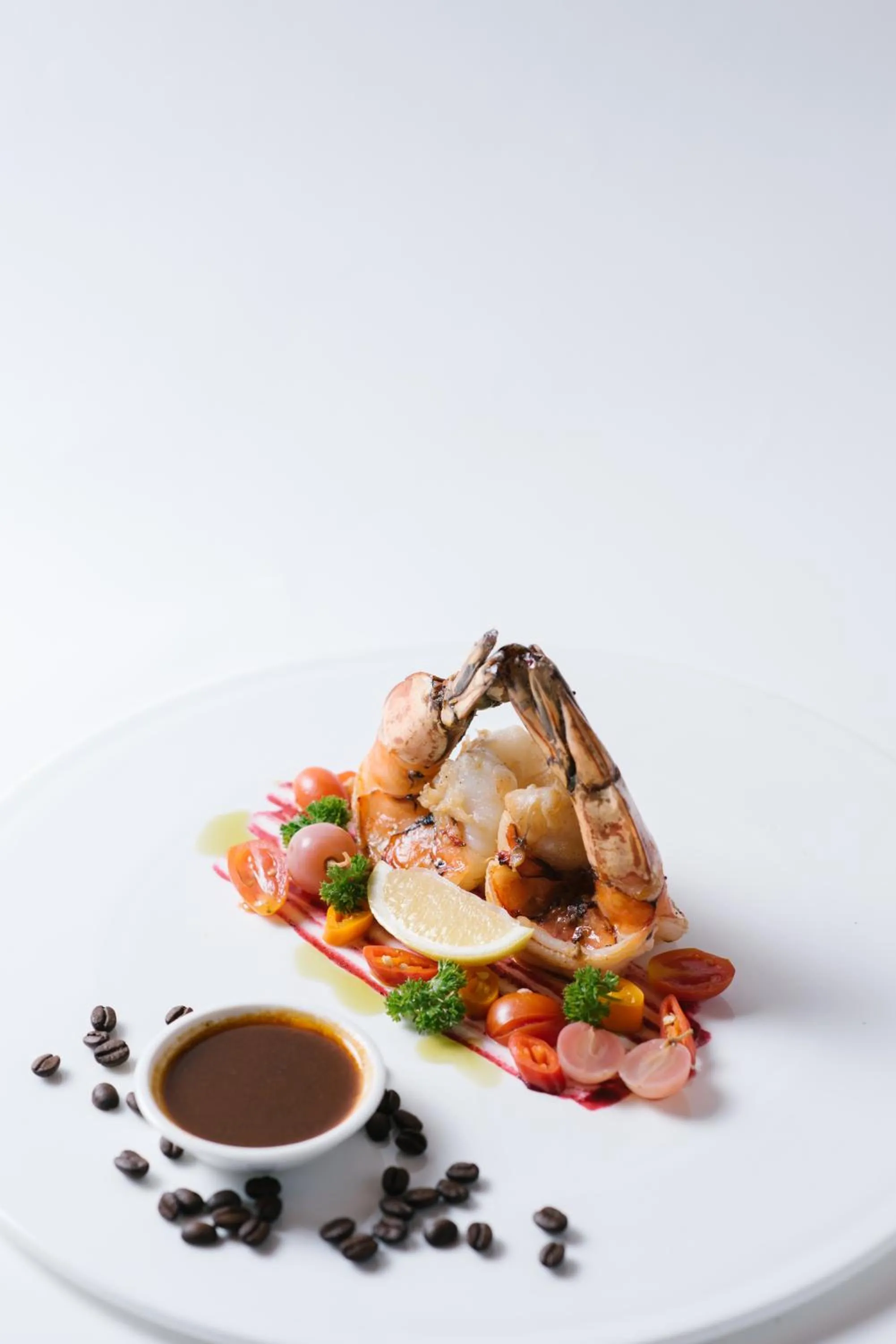 Food and drinks in Ao Cho Grandview Hideaway Resort