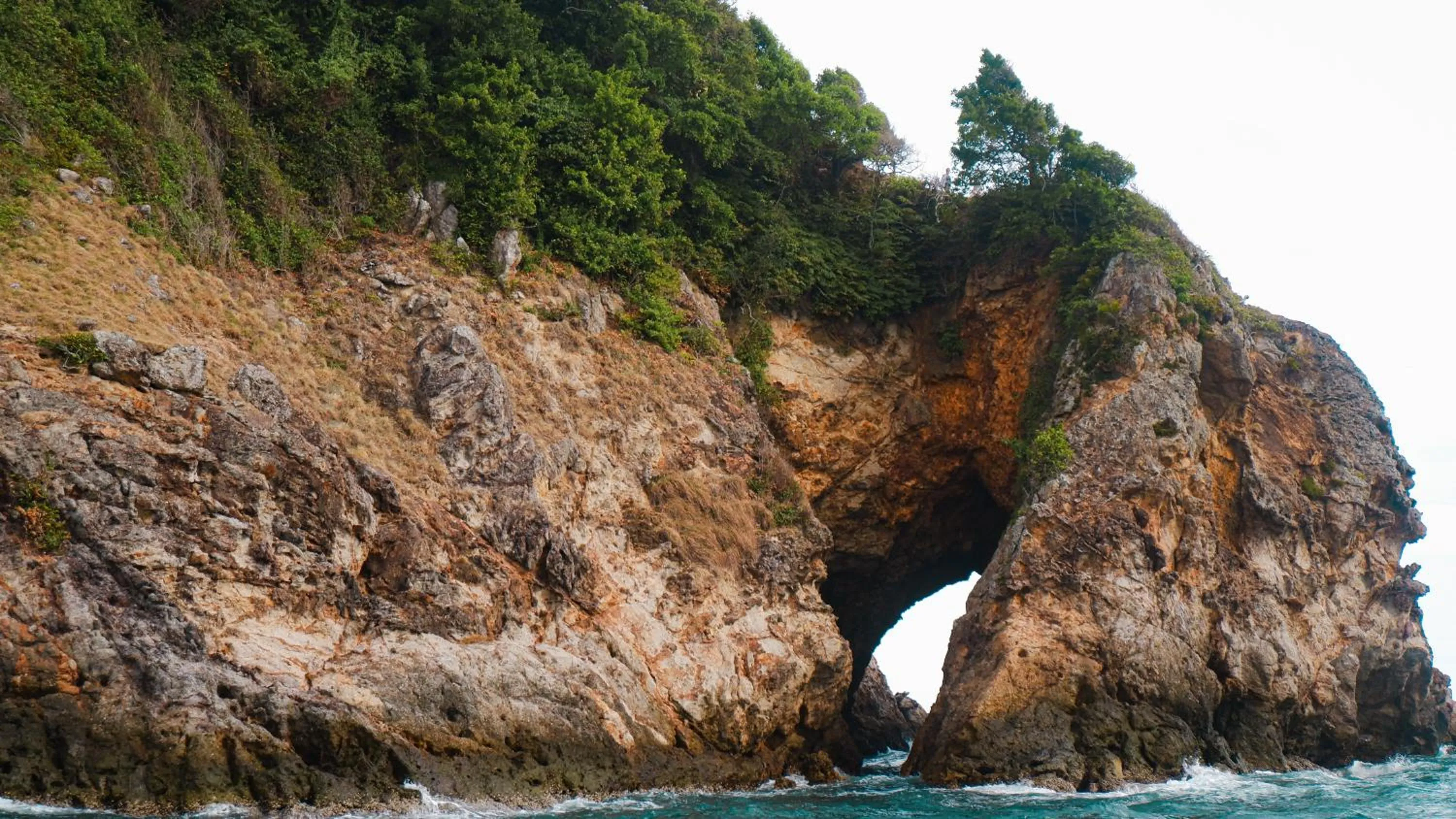 Property building in Ao Cho Grandview Hideaway Resort