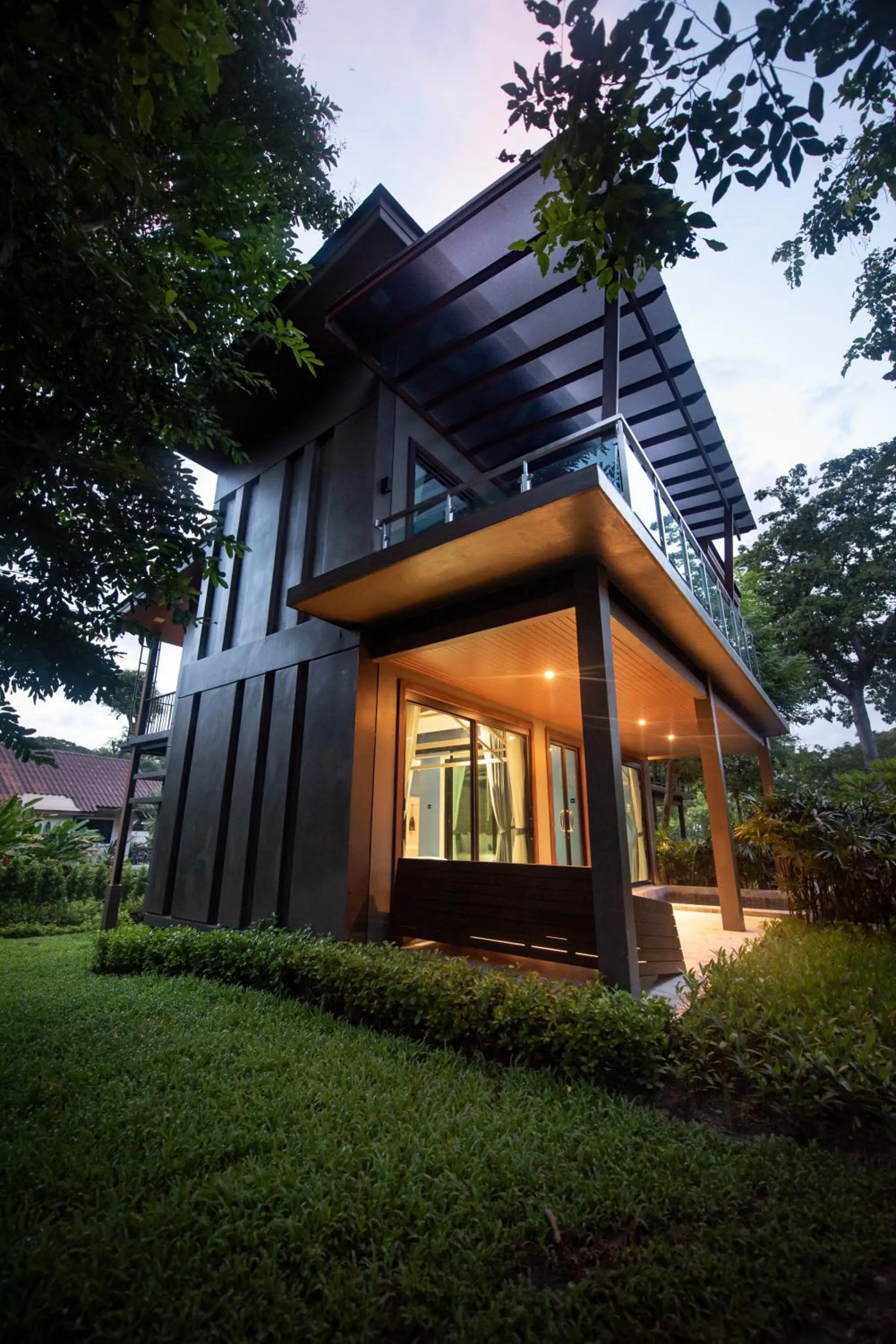 Swimming pool in Ao Cho Grandview Hideaway Resort