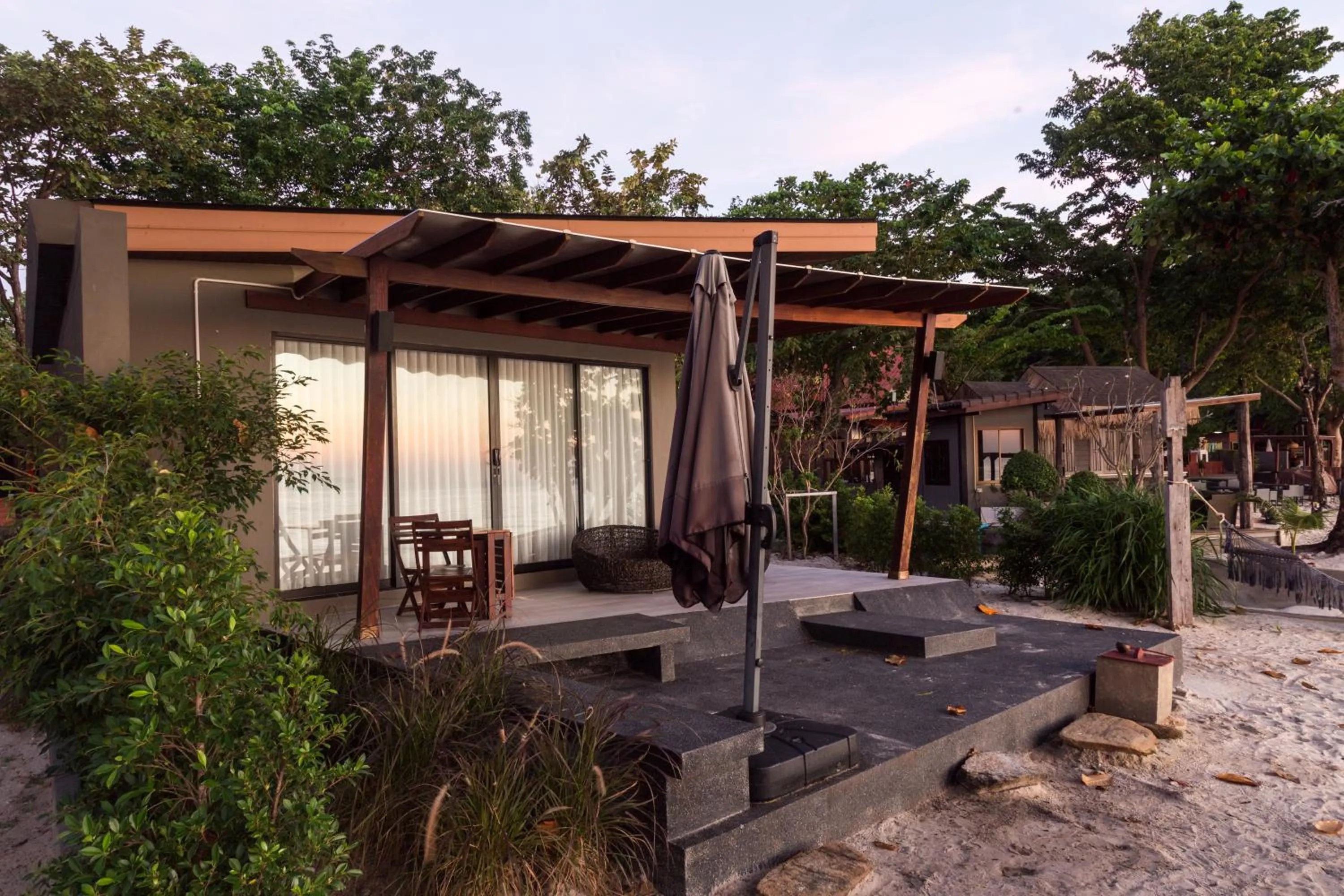 Balcony/Terrace in Ao Cho Grandview Hideaway Resort