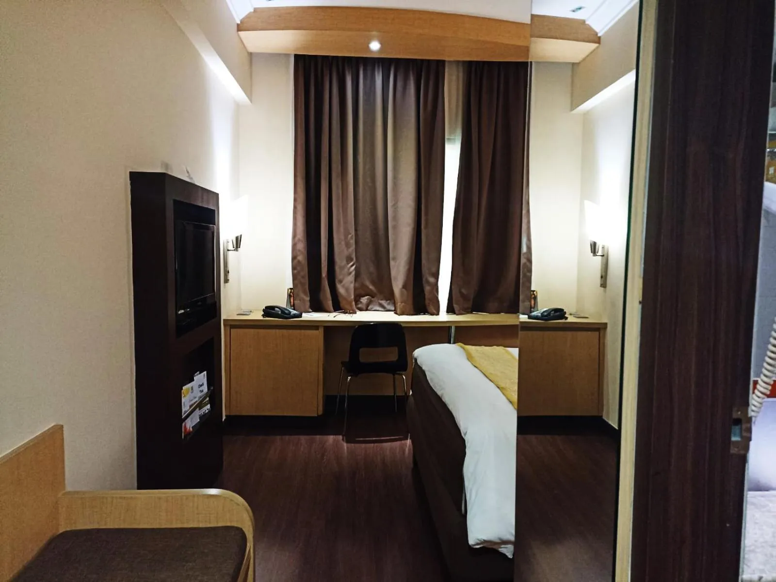 Seating area in Tamarin Hotel Jakarta manage by Vib Hospitality Management