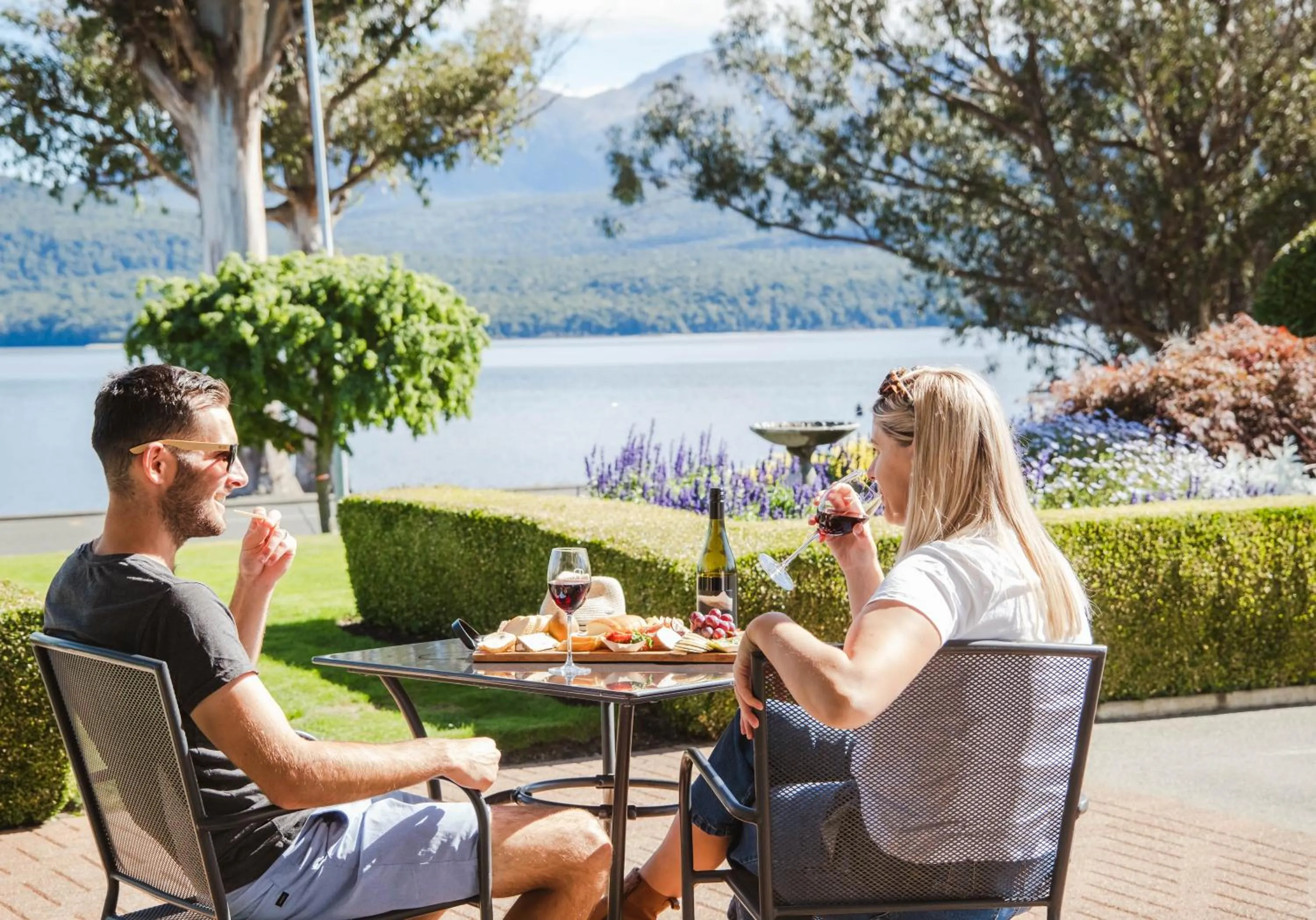 Garden in Radfords on the Lake