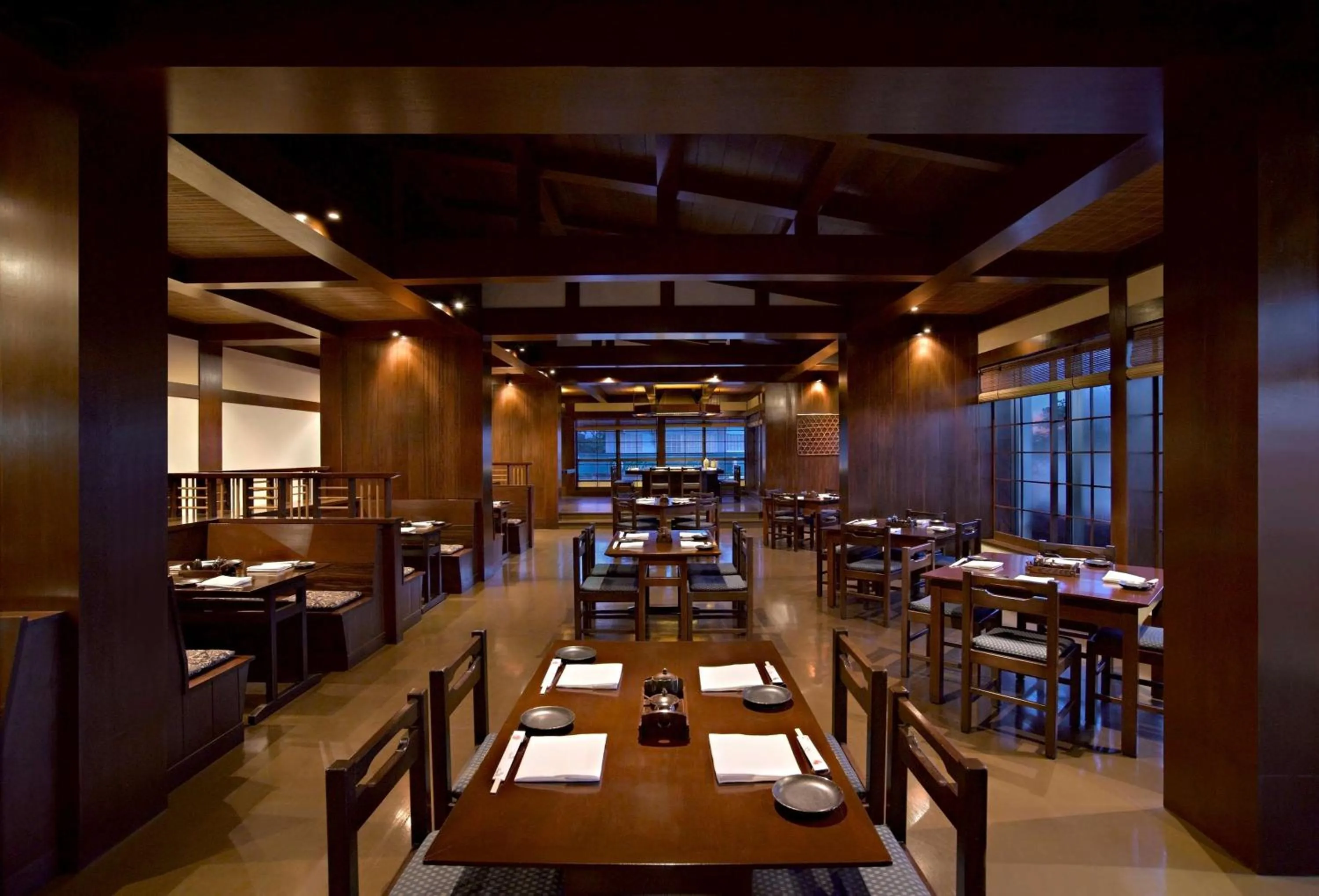 Restaurant/places to eat in Hyatt Regency Kinabalu