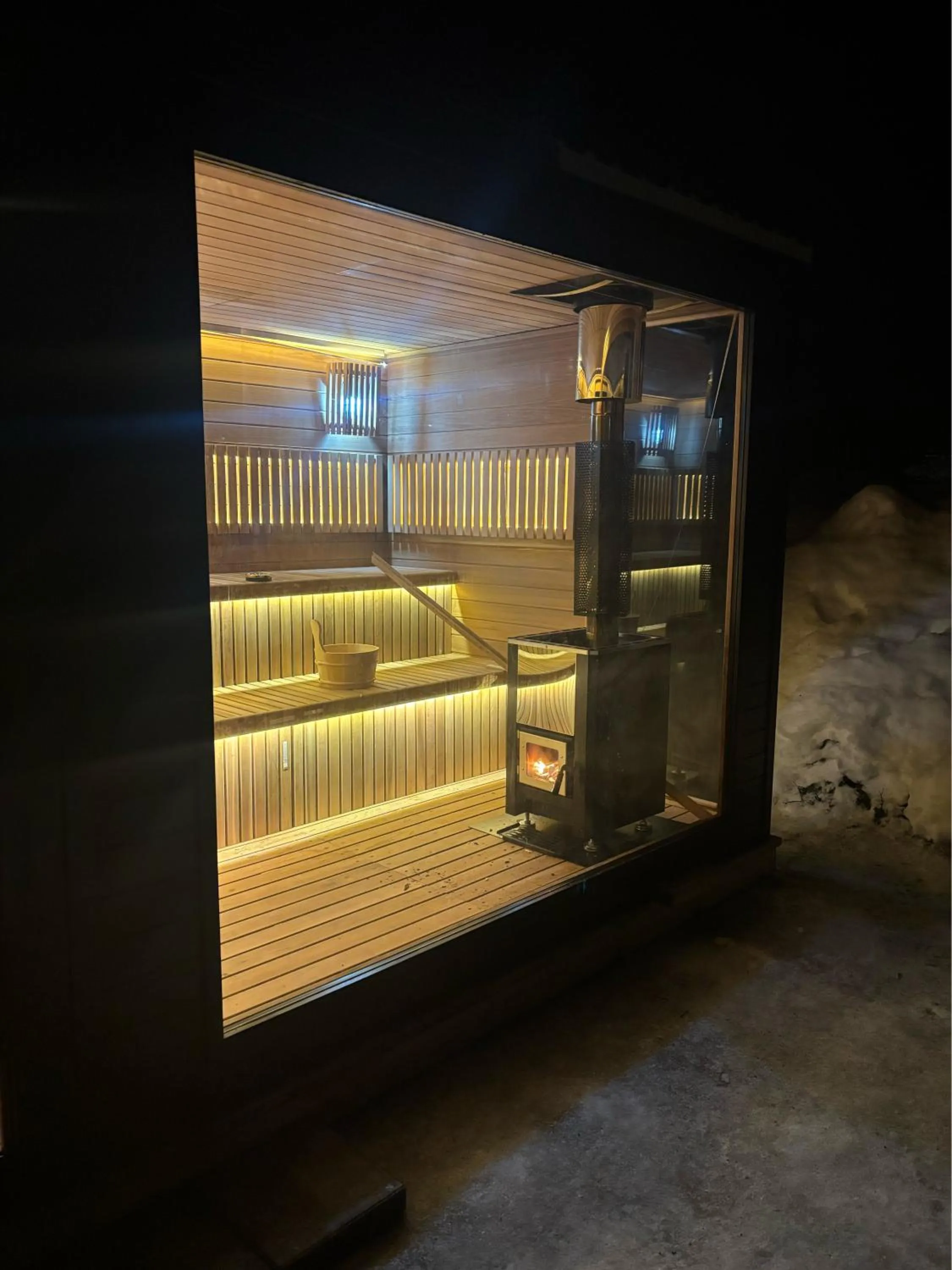 Sauna in Koselig Hytte i Hemsedal with outdoor Sauna