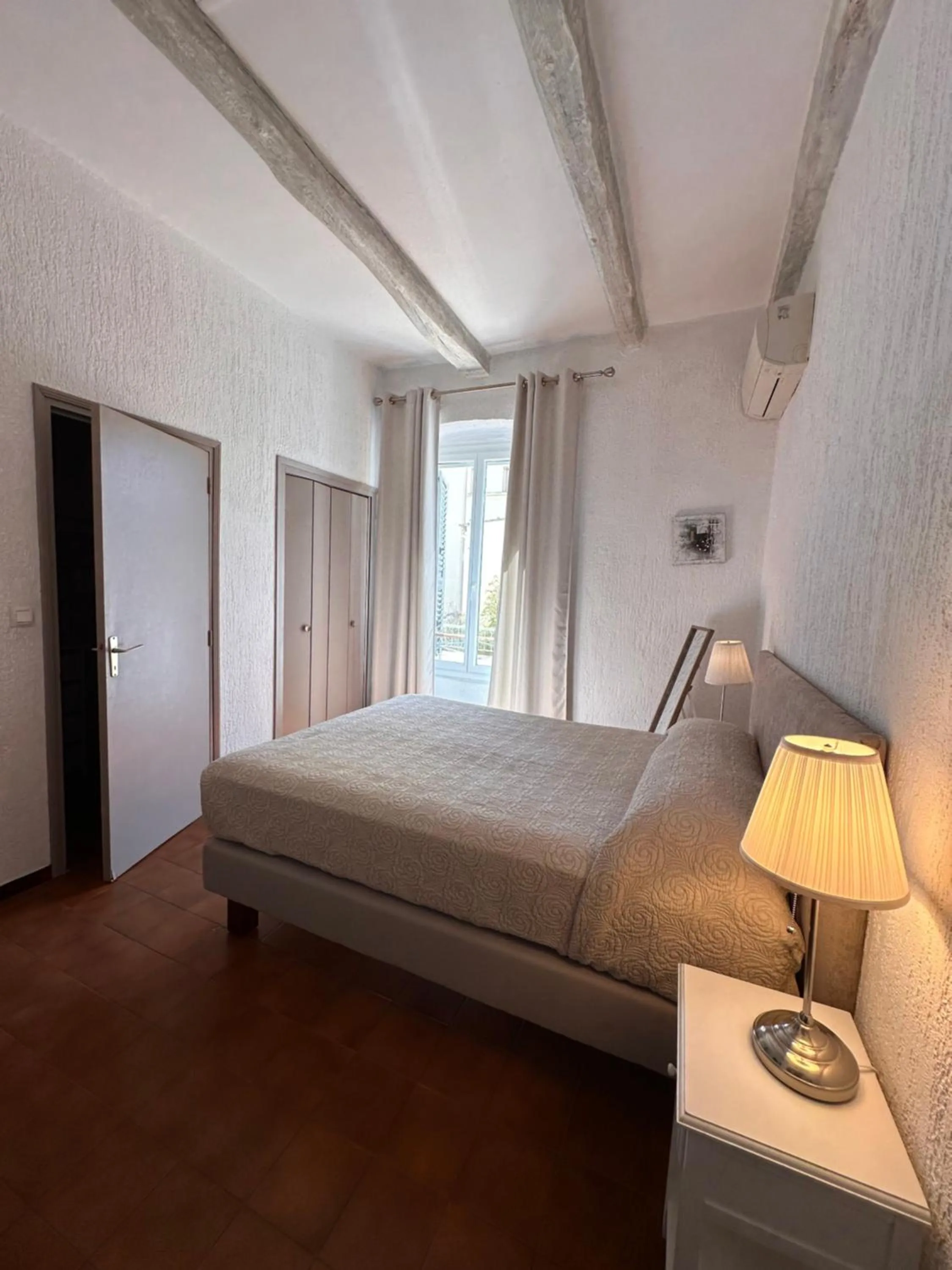 Photo of the whole room, Bed in Hotel Maquis et Mer