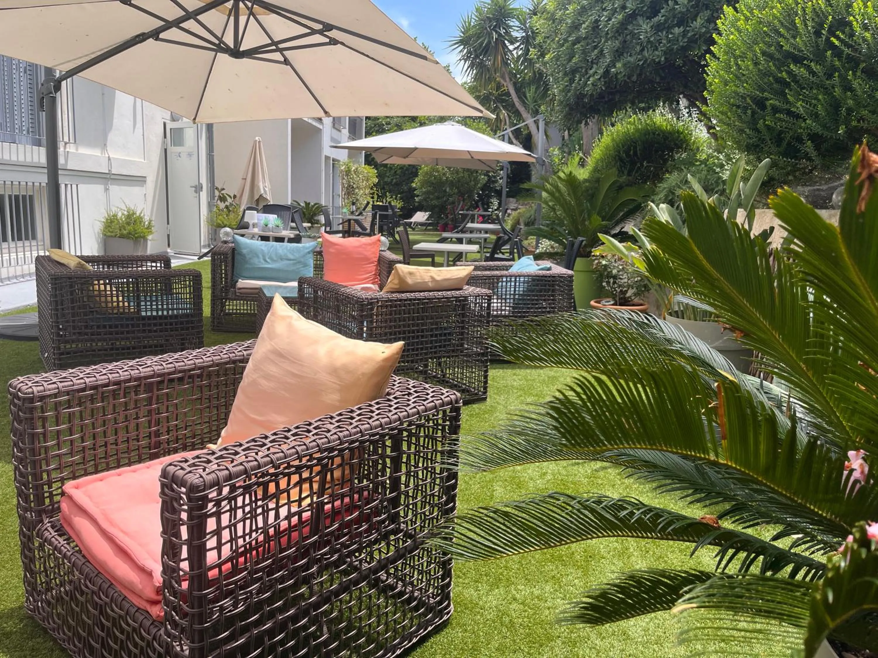 Garden in Hotel Maquis et Mer