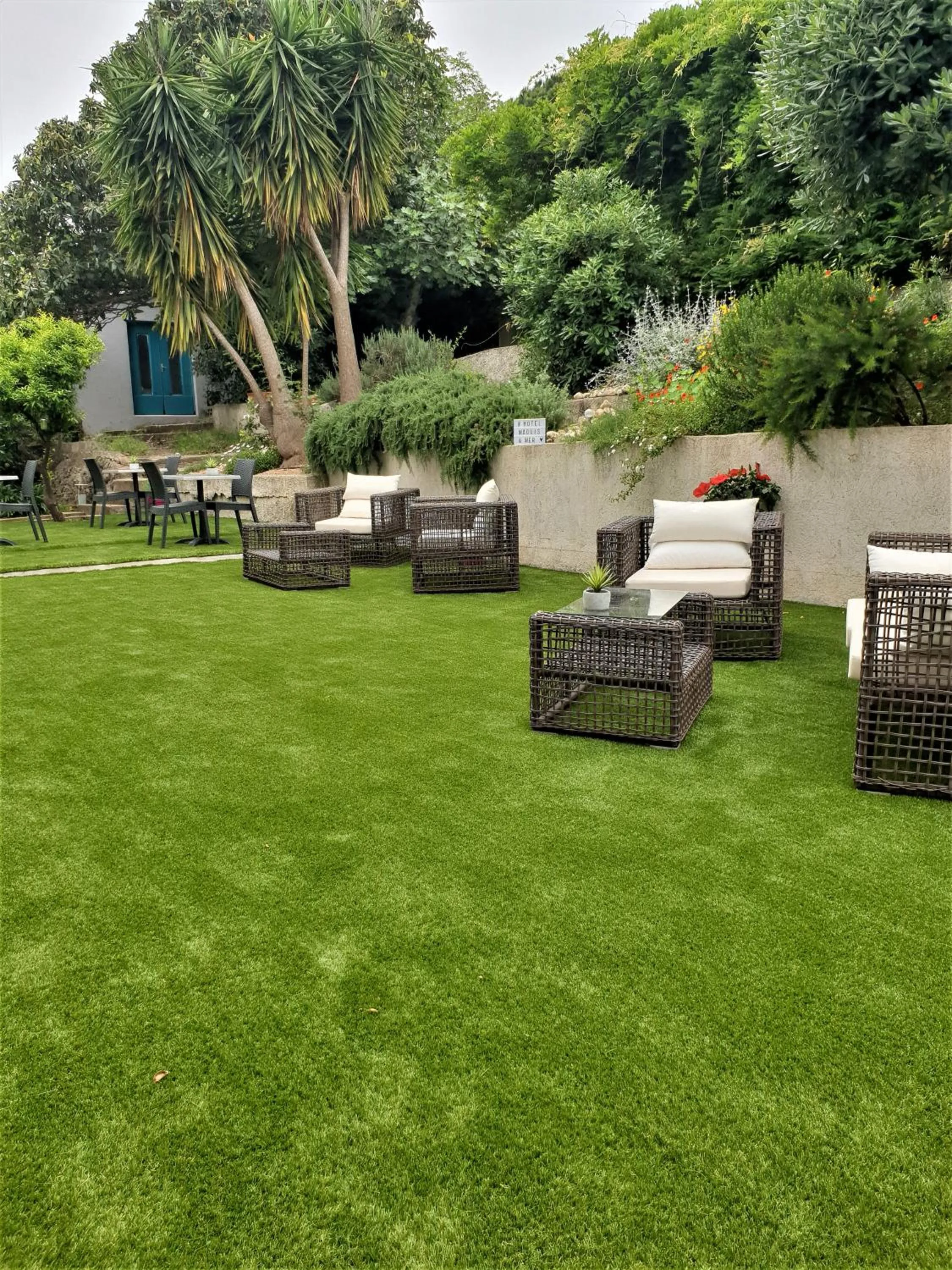 Garden in Hotel Maquis et Mer