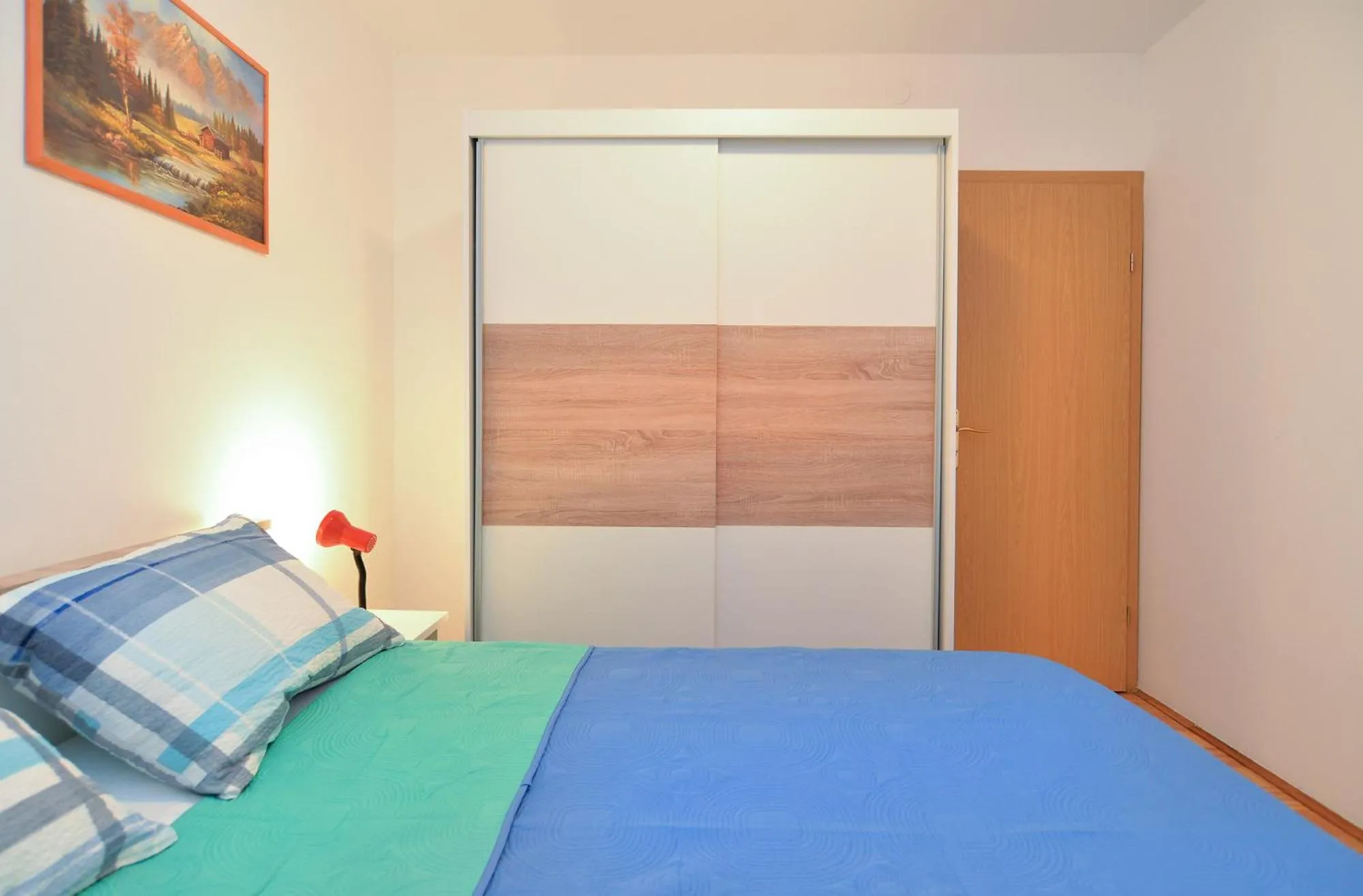 Bed in Apartments Milena 436