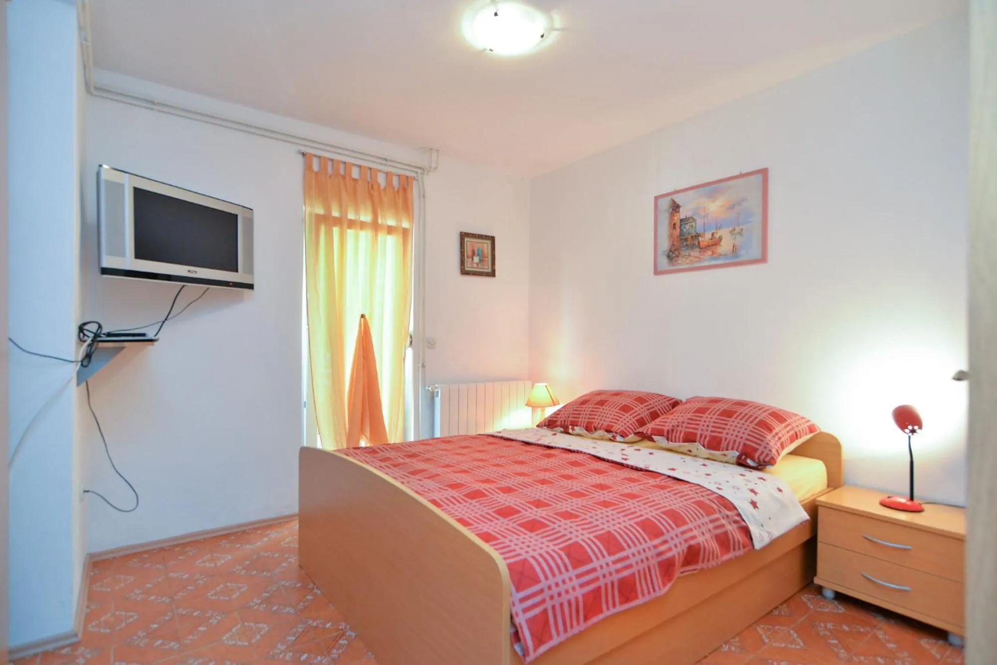 Bed in Apartments Milena 436