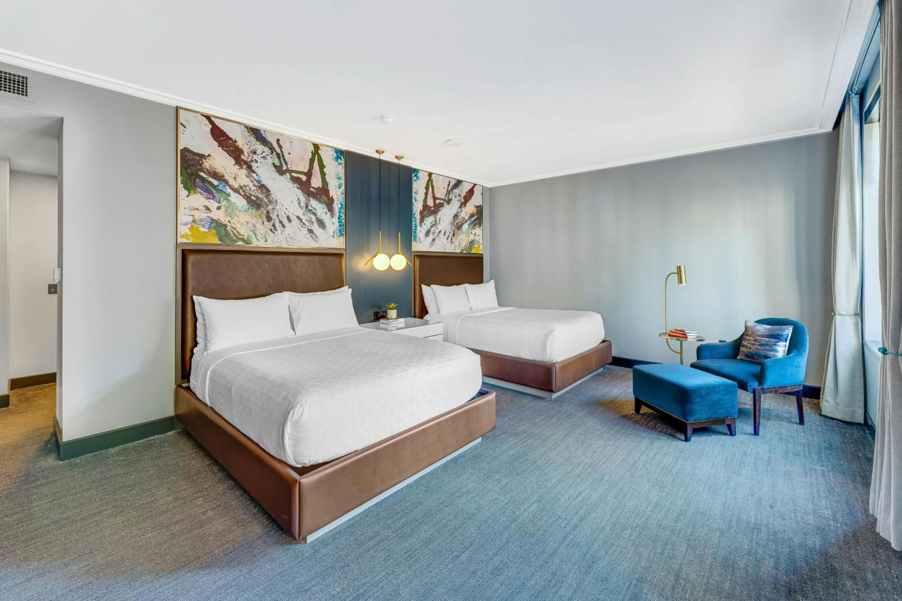 Photo of the whole room, Bed in Renaissance Saint Elm Dallas Downtown Hotel