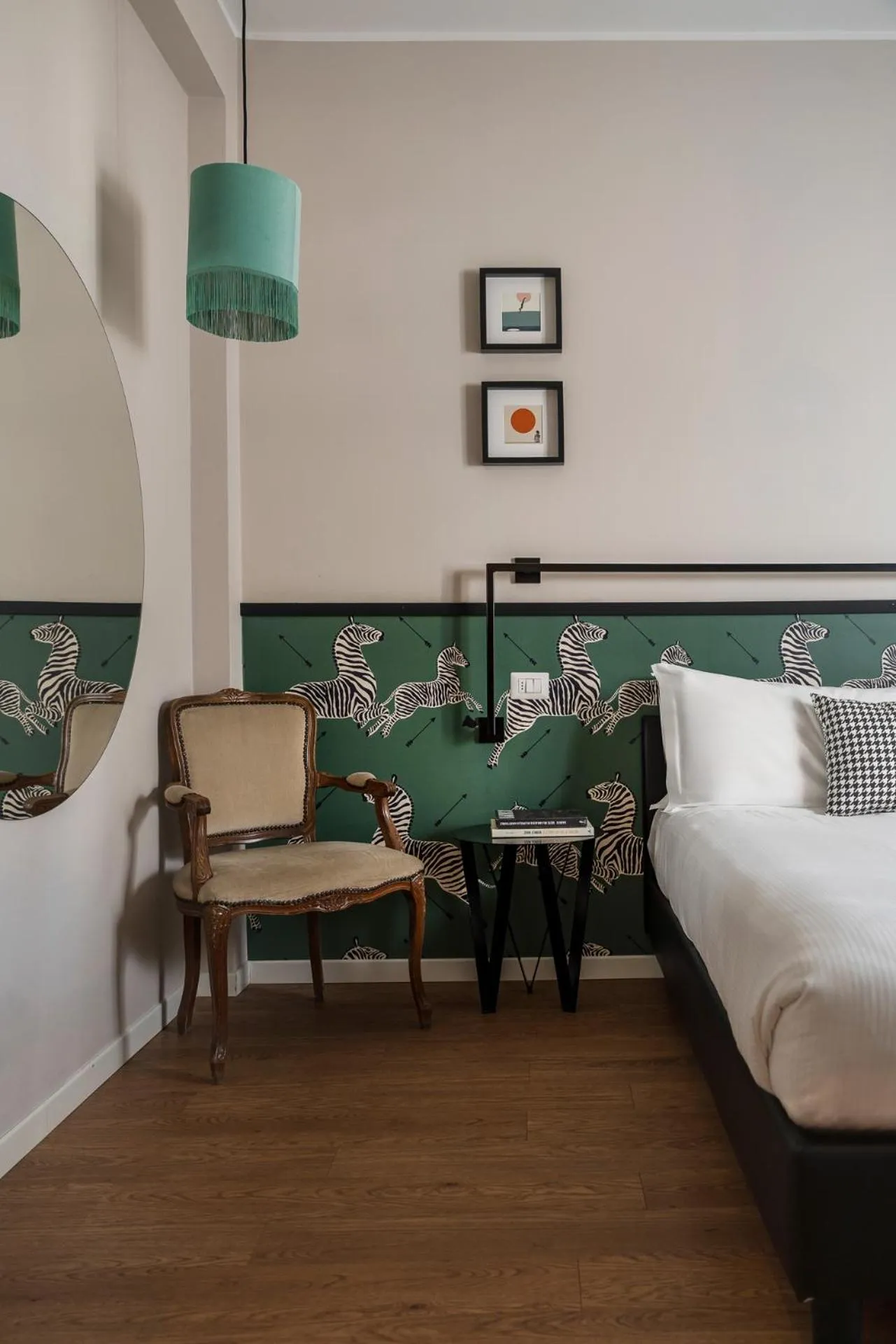 Bedroom, Bed in Hotel Vagabond