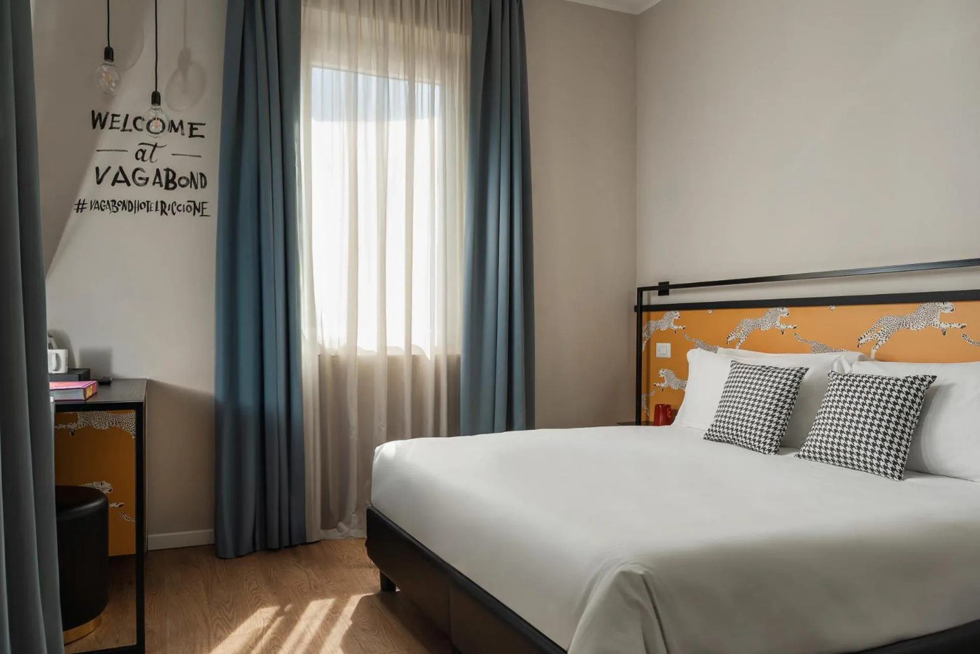 Bedroom, Bed in Hotel Vagabond