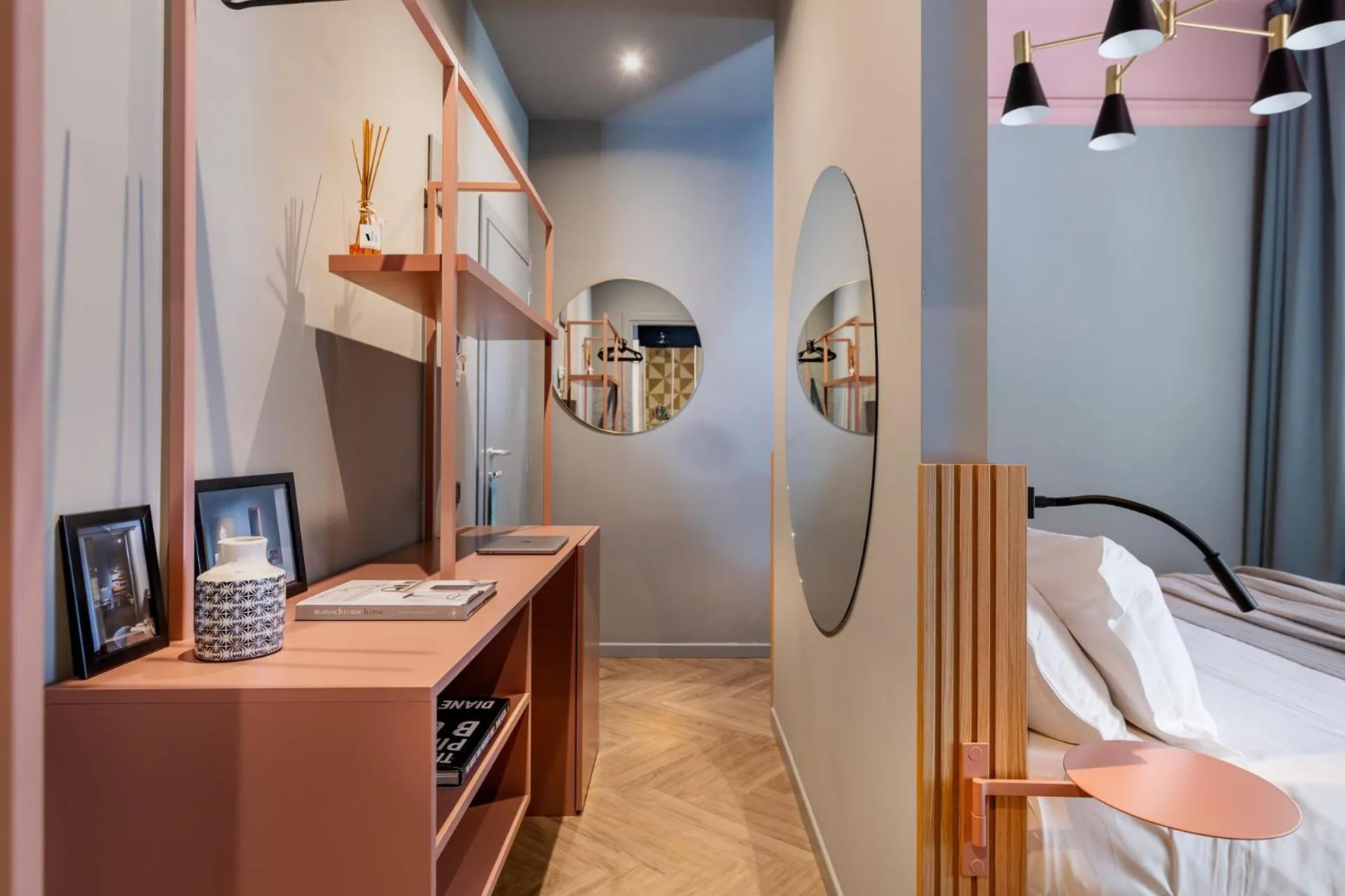 Bedroom, Bed in Hotel Vagabond