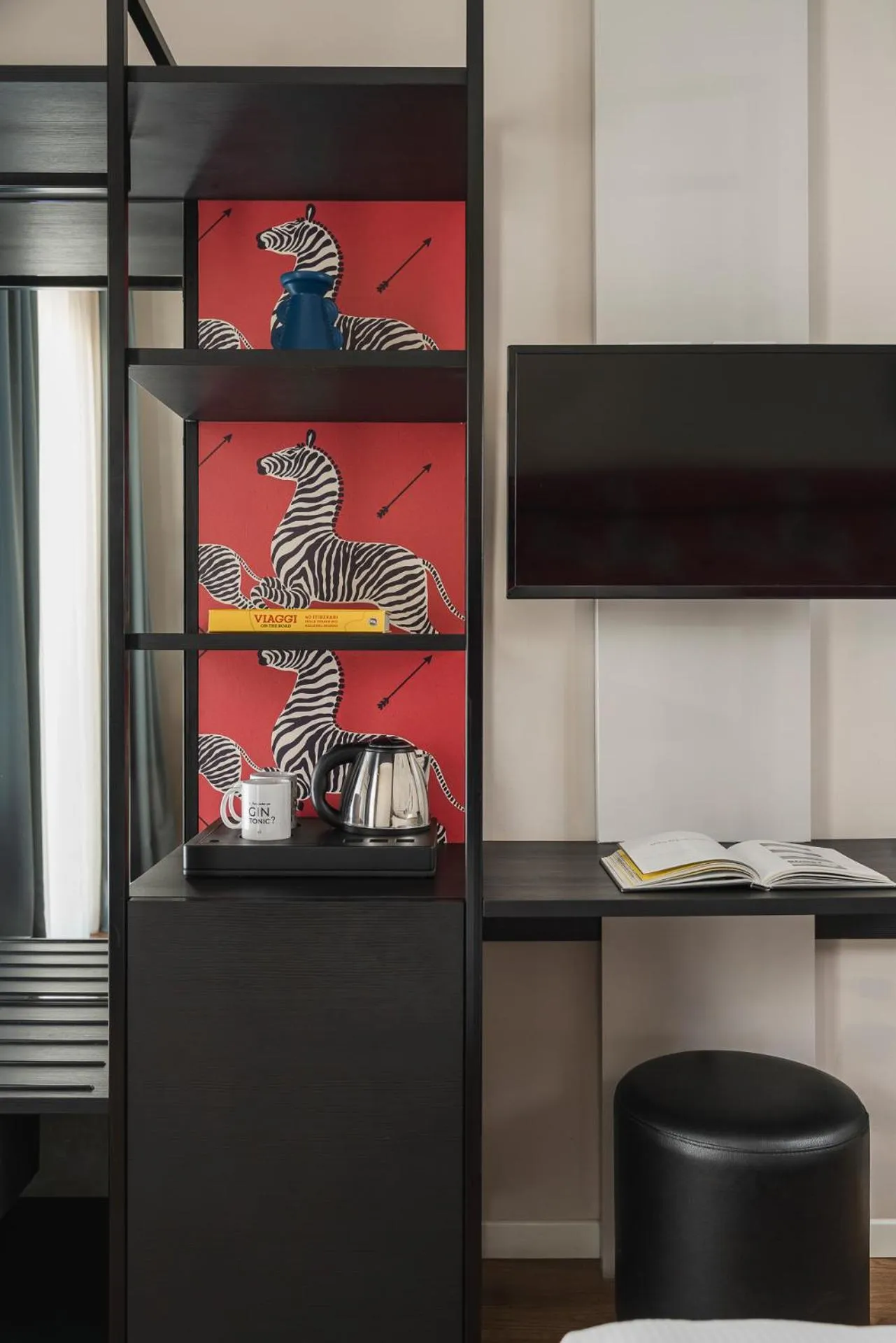 Decorative detail in Hotel Vagabond