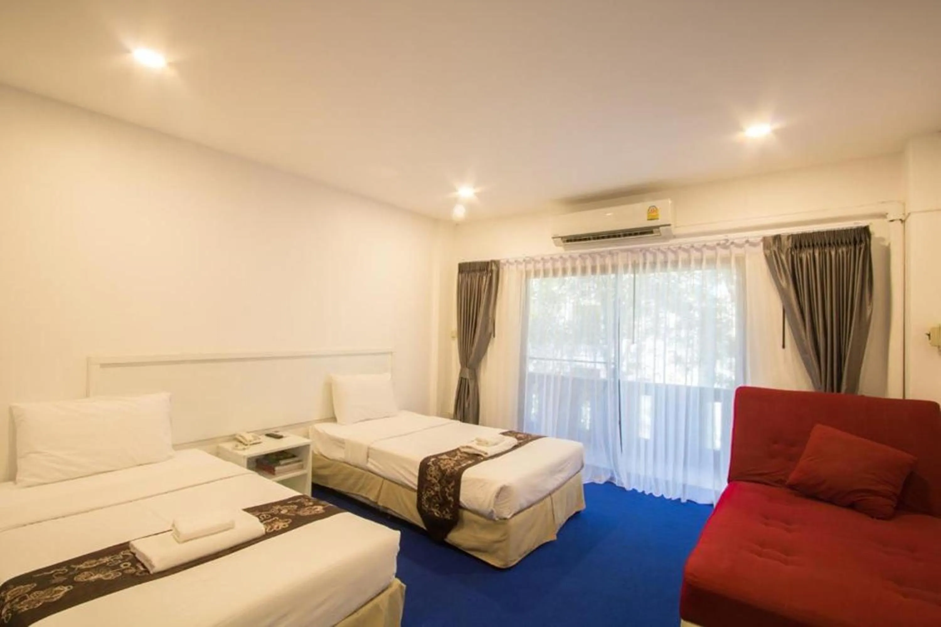 Bed in NIM SEE SENG Hotel