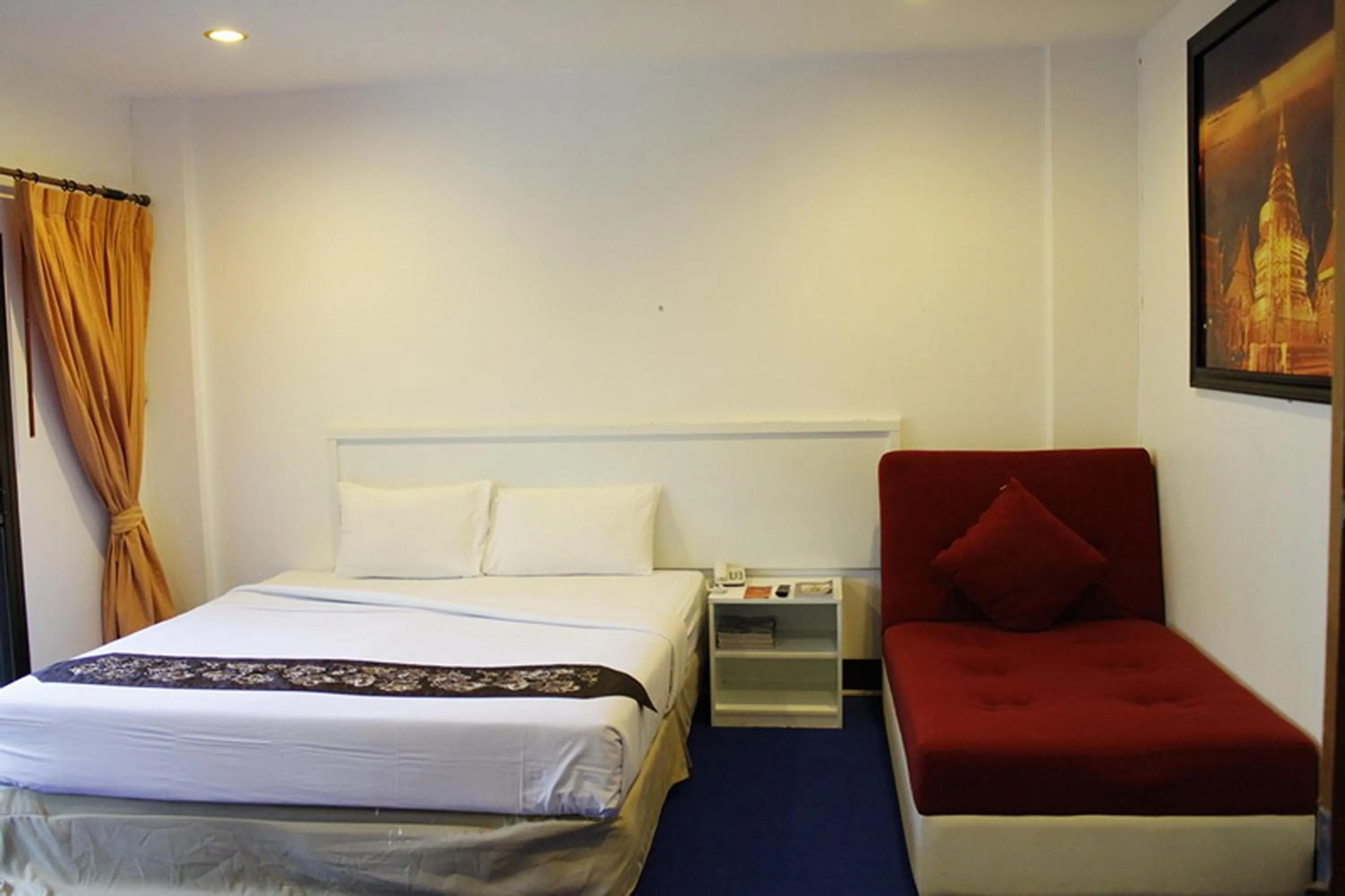 Bed in NIM SEE SENG Hotel
