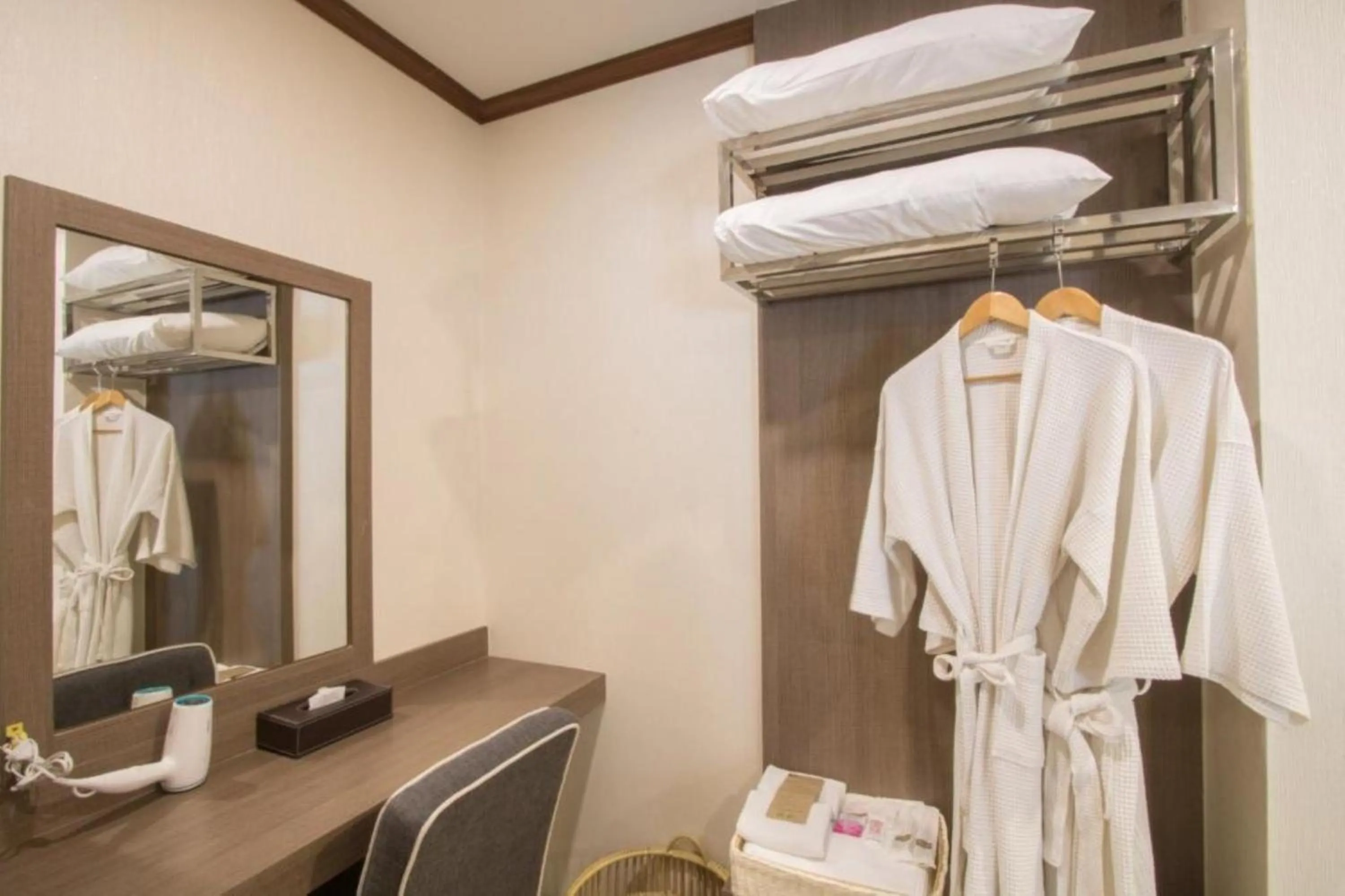 towels in NIM SEE SENG Hotel