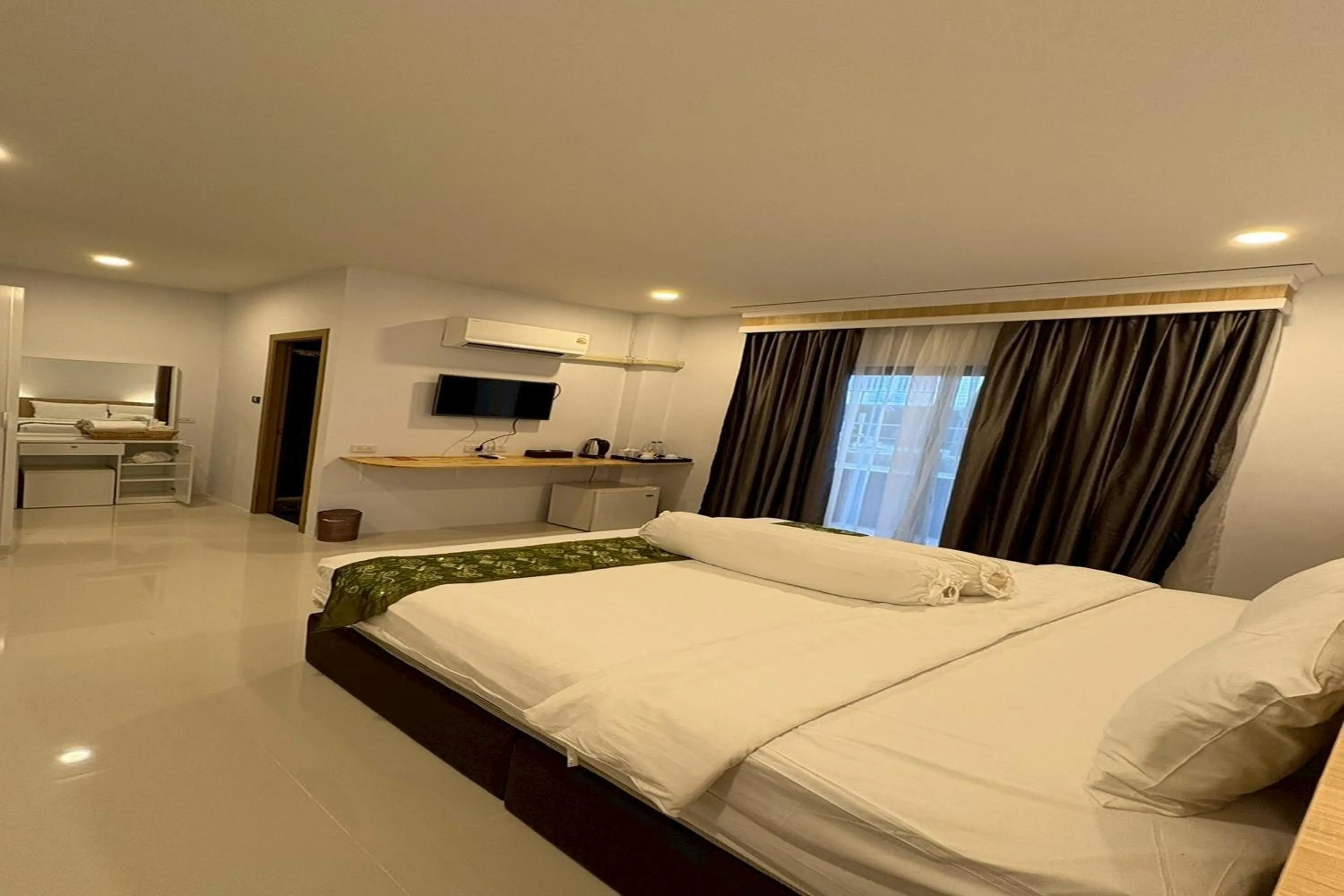 Bed in NIM SEE SENG Hotel