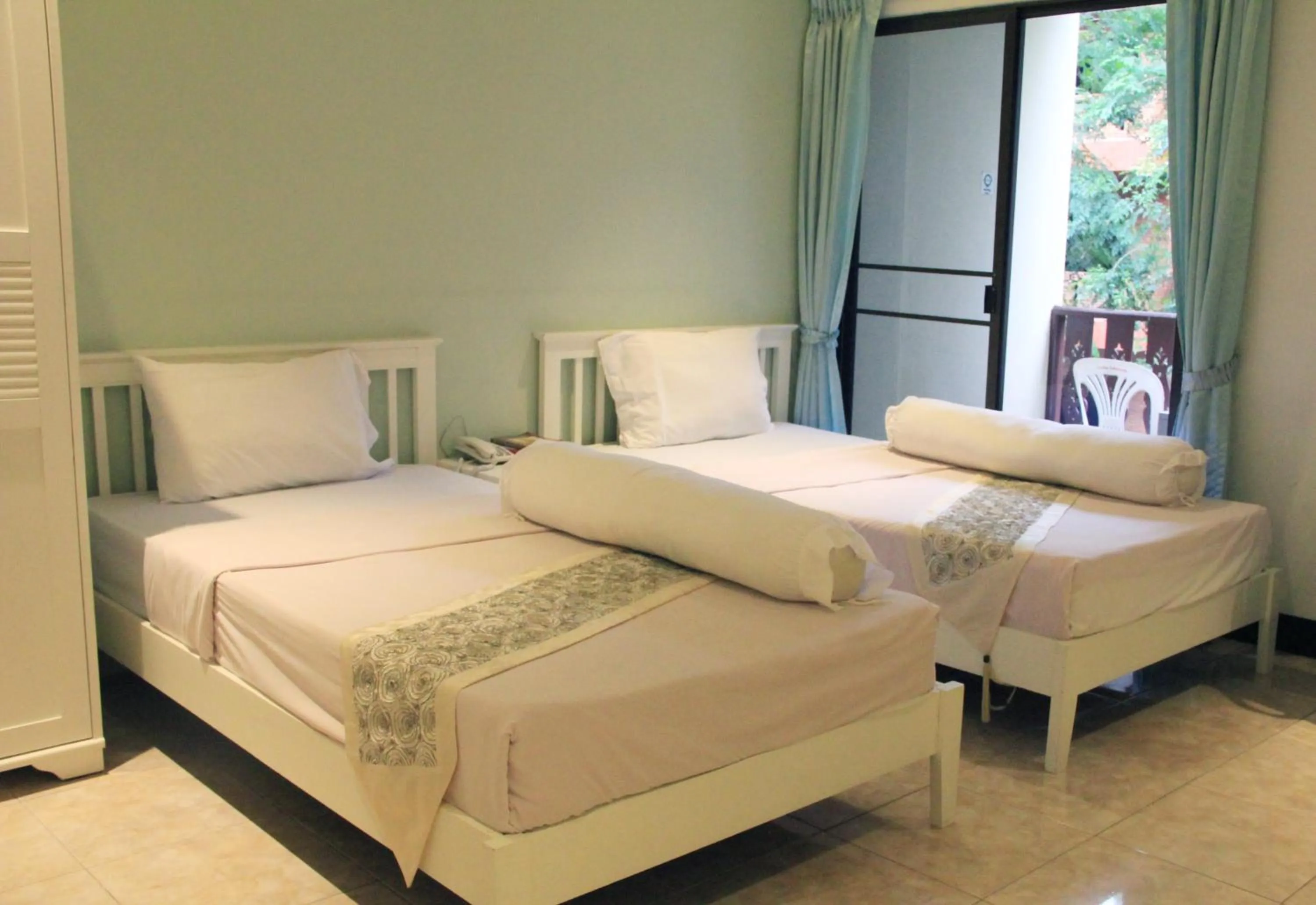 Bedroom, Bed in NIM SEE SENG Hotel