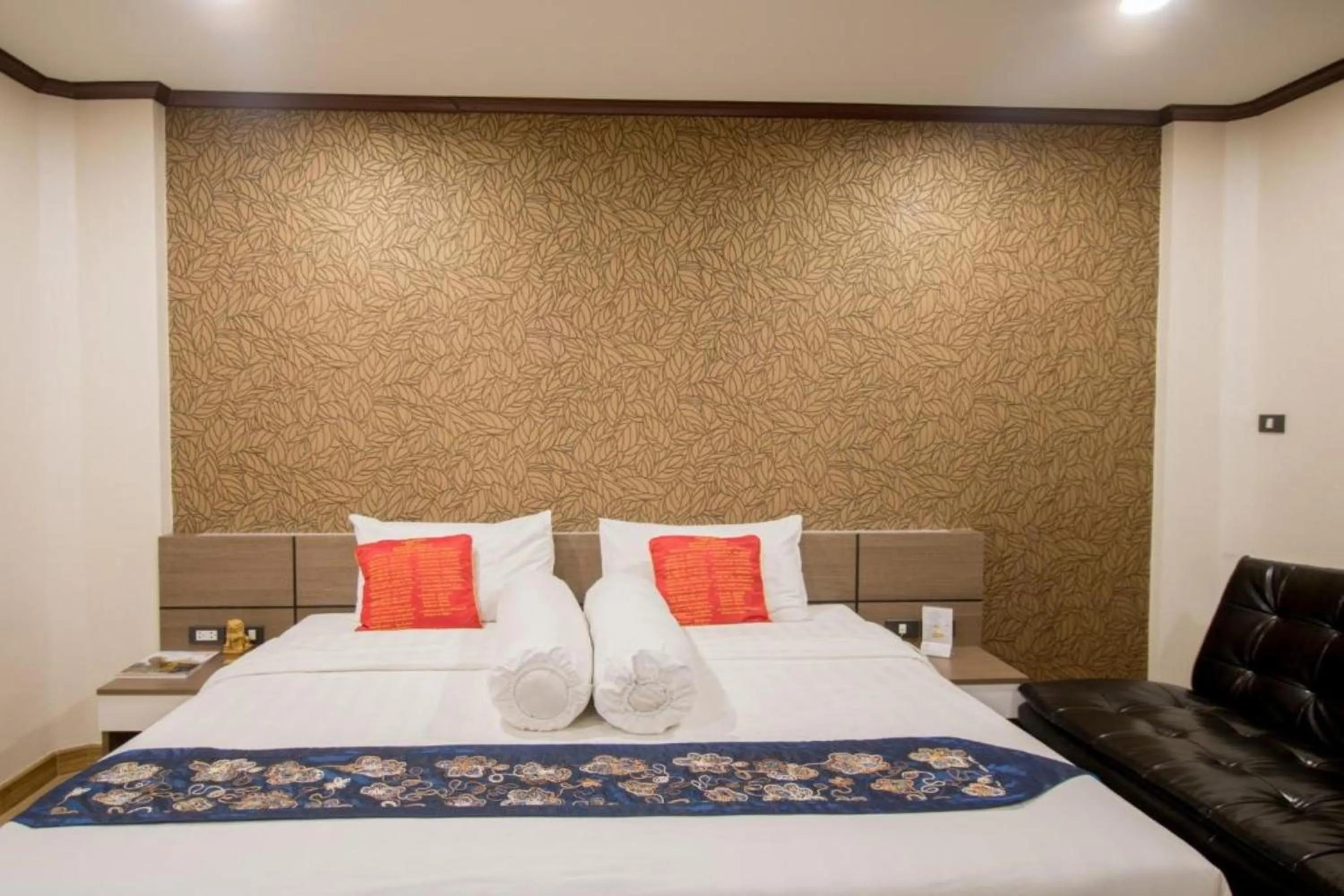 Bed in NIM SEE SENG Hotel