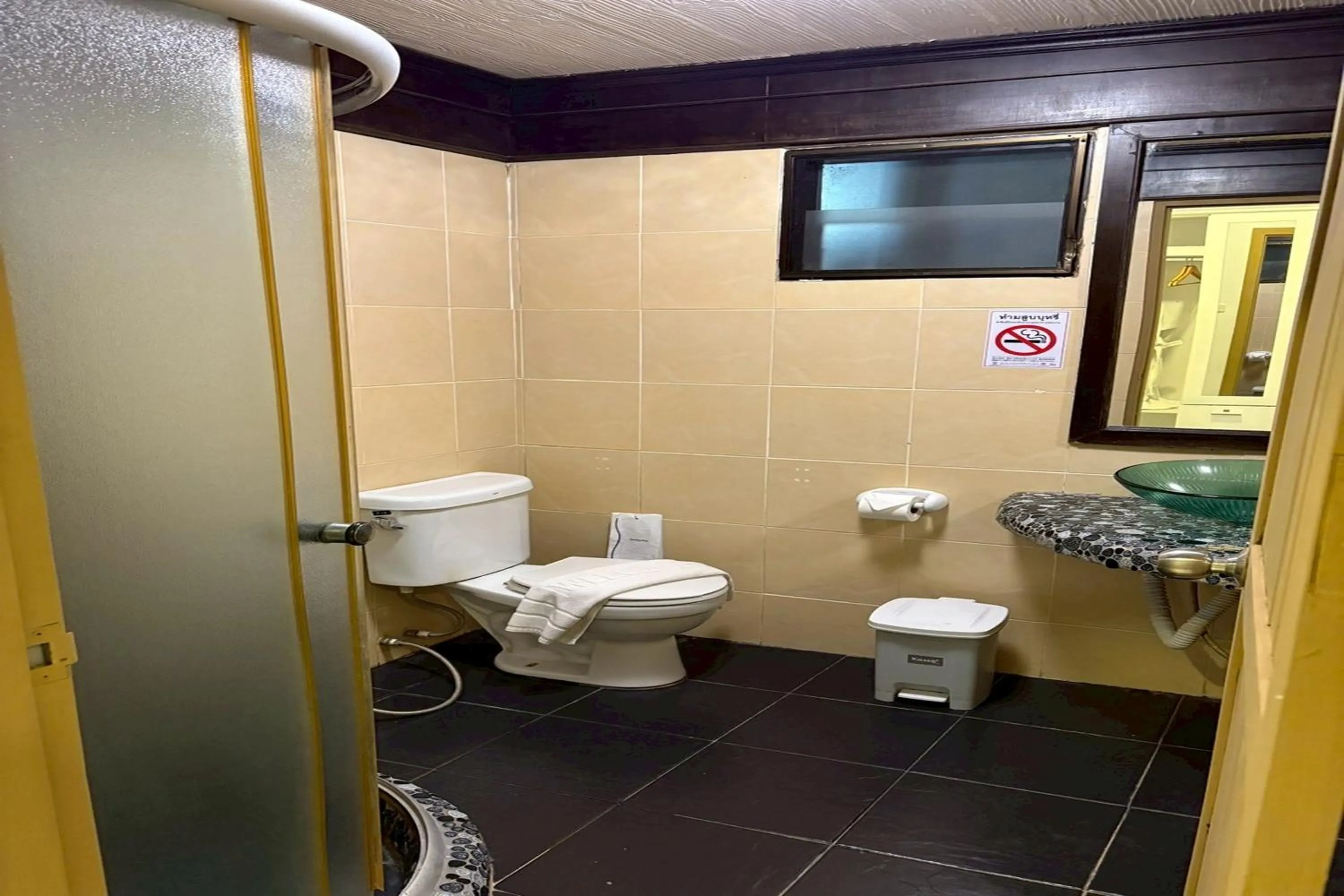 Bathroom in NIM SEE SENG Hotel