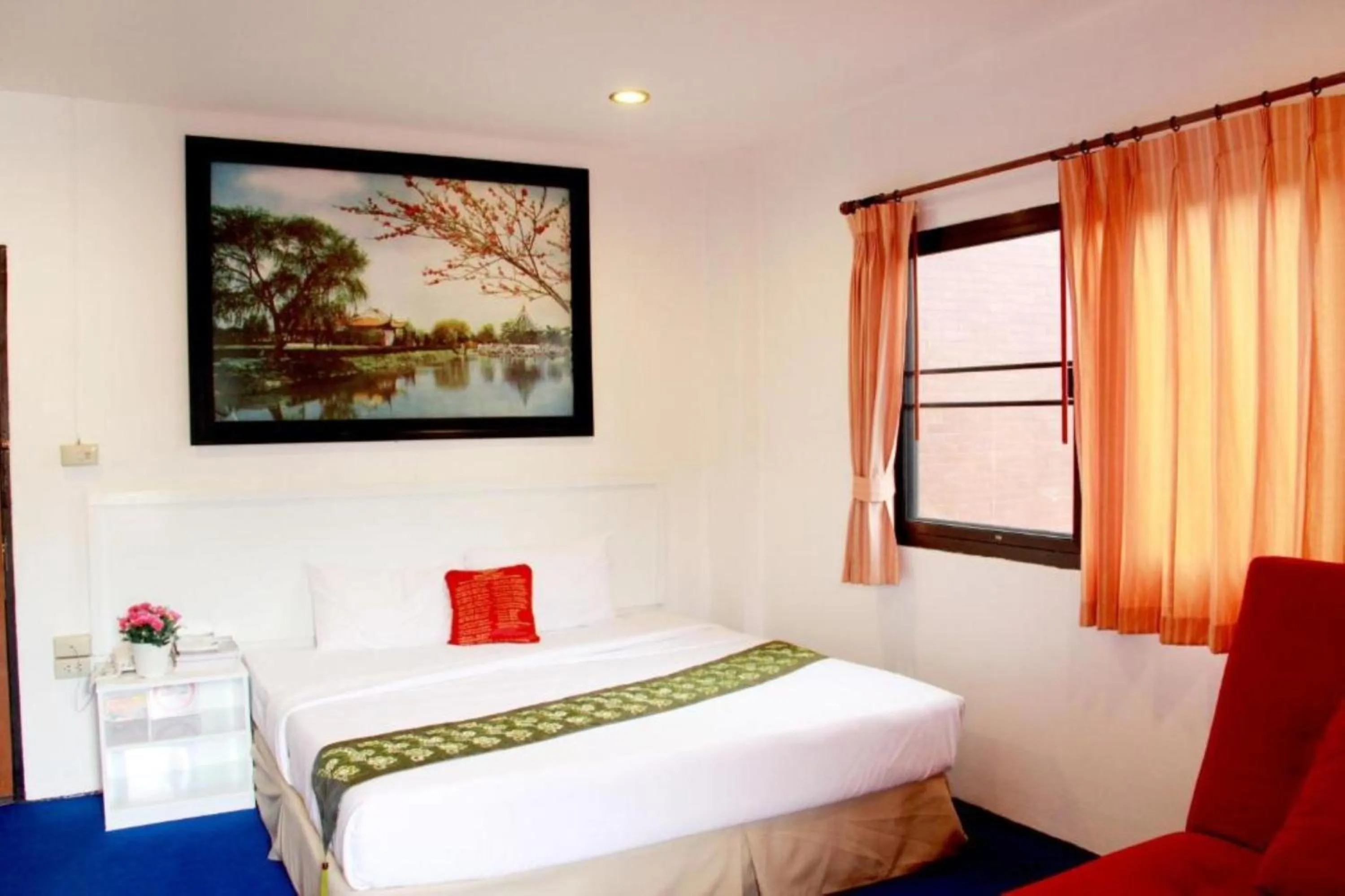 Bed in NIM SEE SENG Hotel