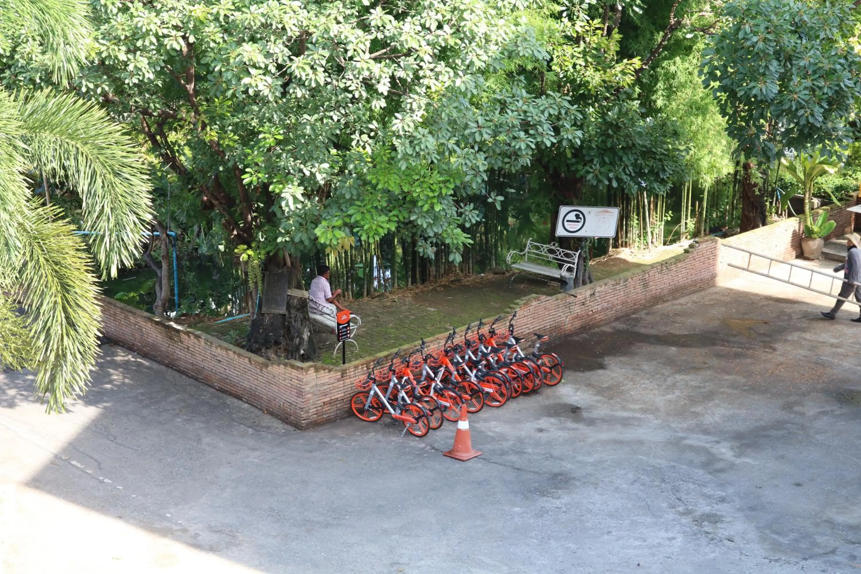 Garden in NIM SEE SENG Hotel