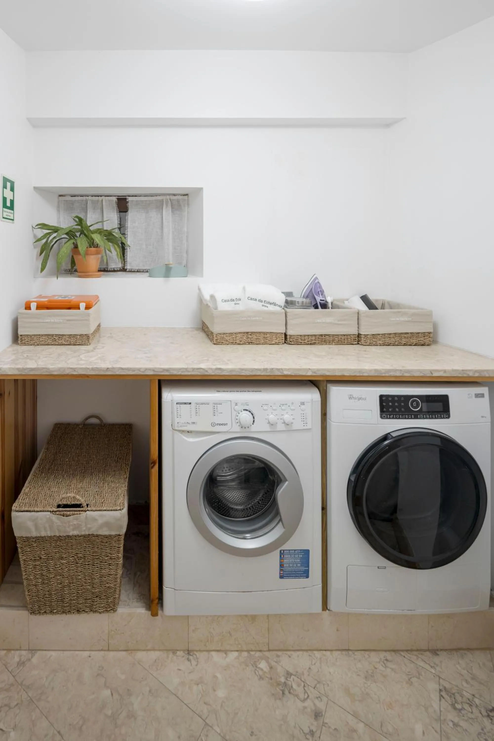 laundry in Casa da Estefânea