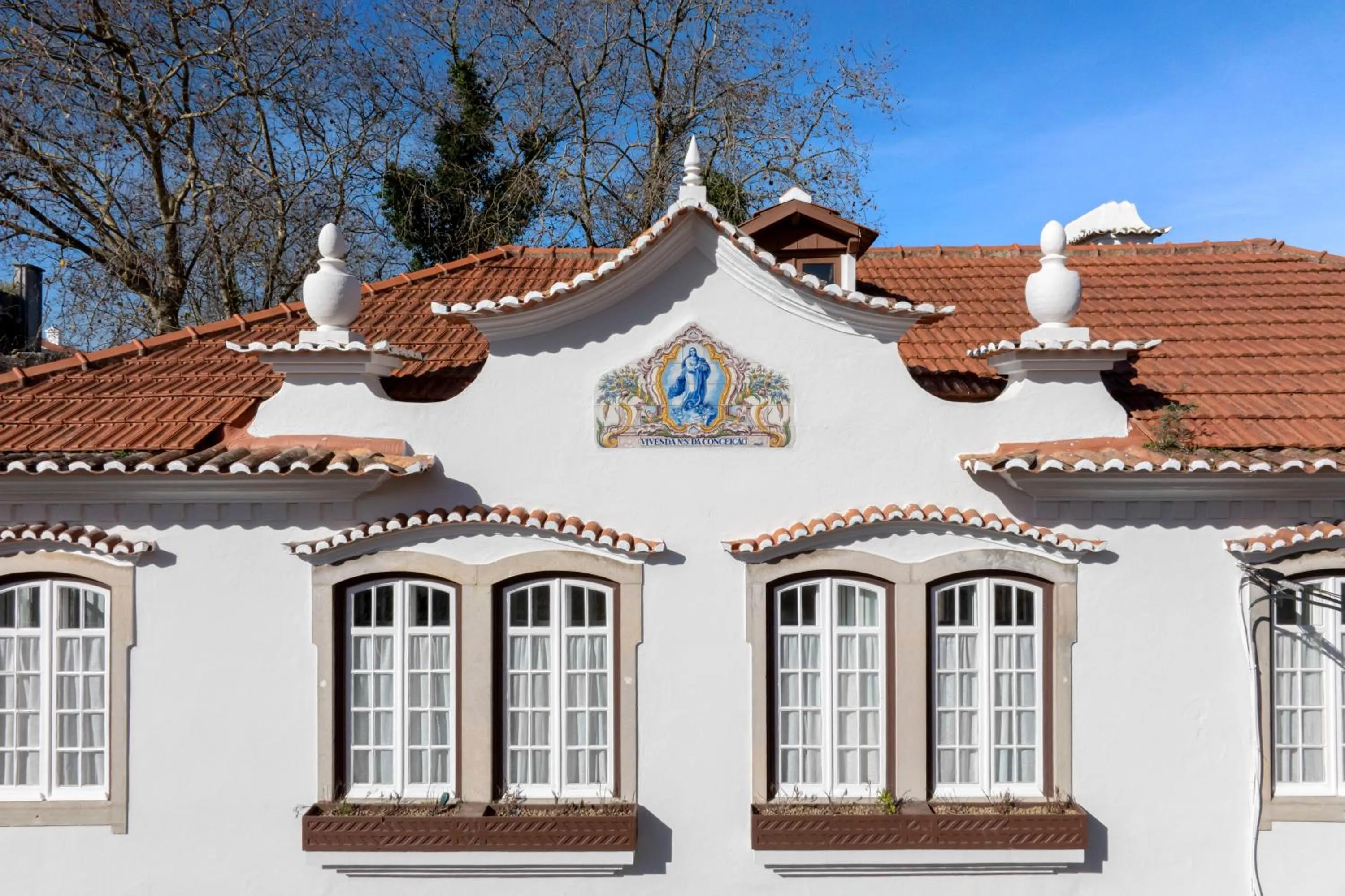 Property building in Casa da Estefânea