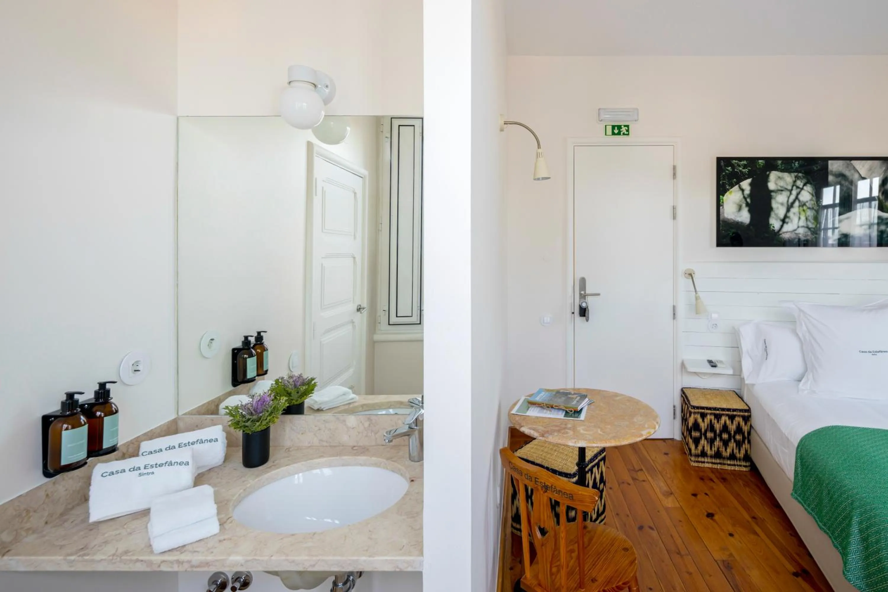 Bathroom, Bed in Casa da Estefânea