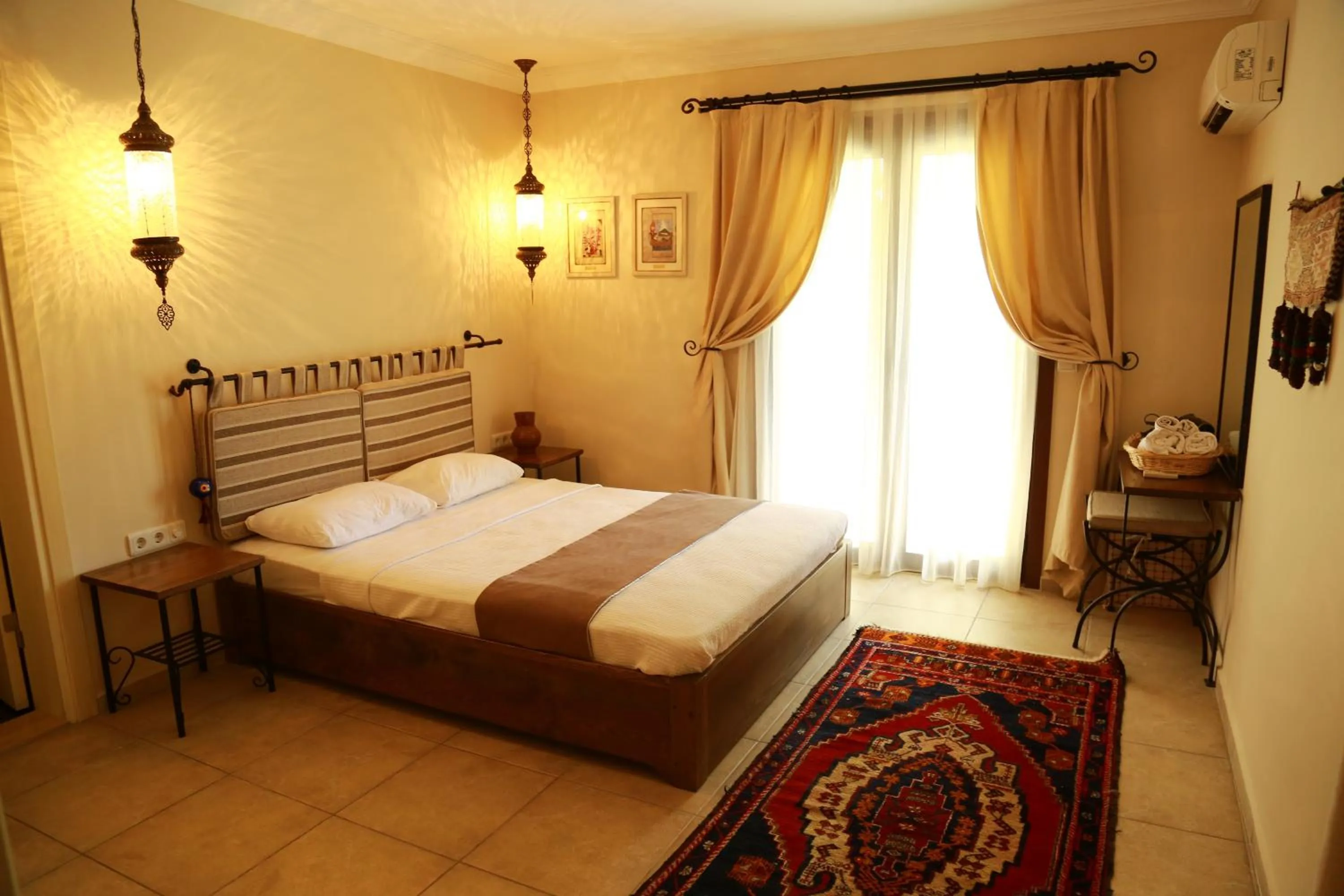 Photo of the whole room, Bed in Dardanos Hotel
